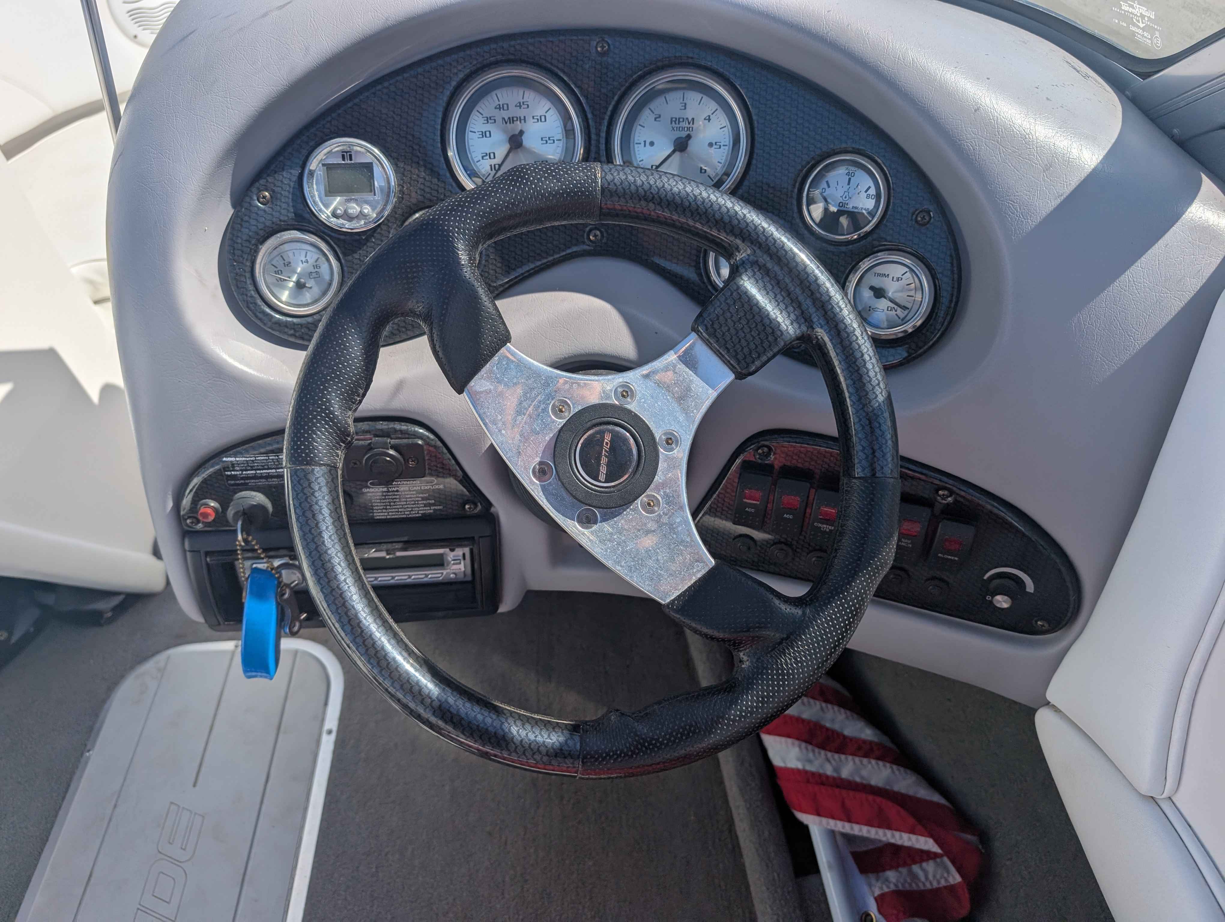 boat-carouselImage-image