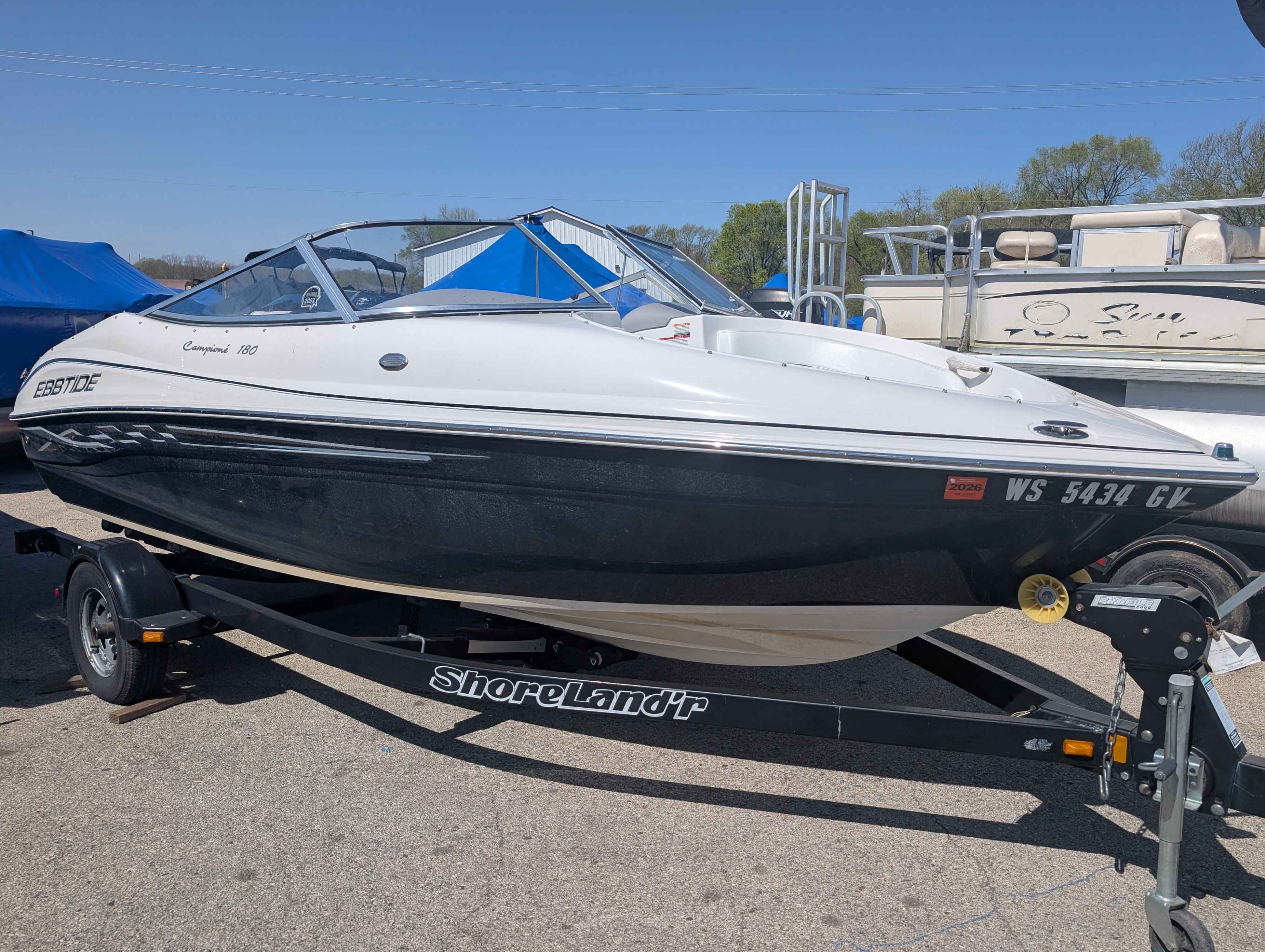 boat-carouselImage-image