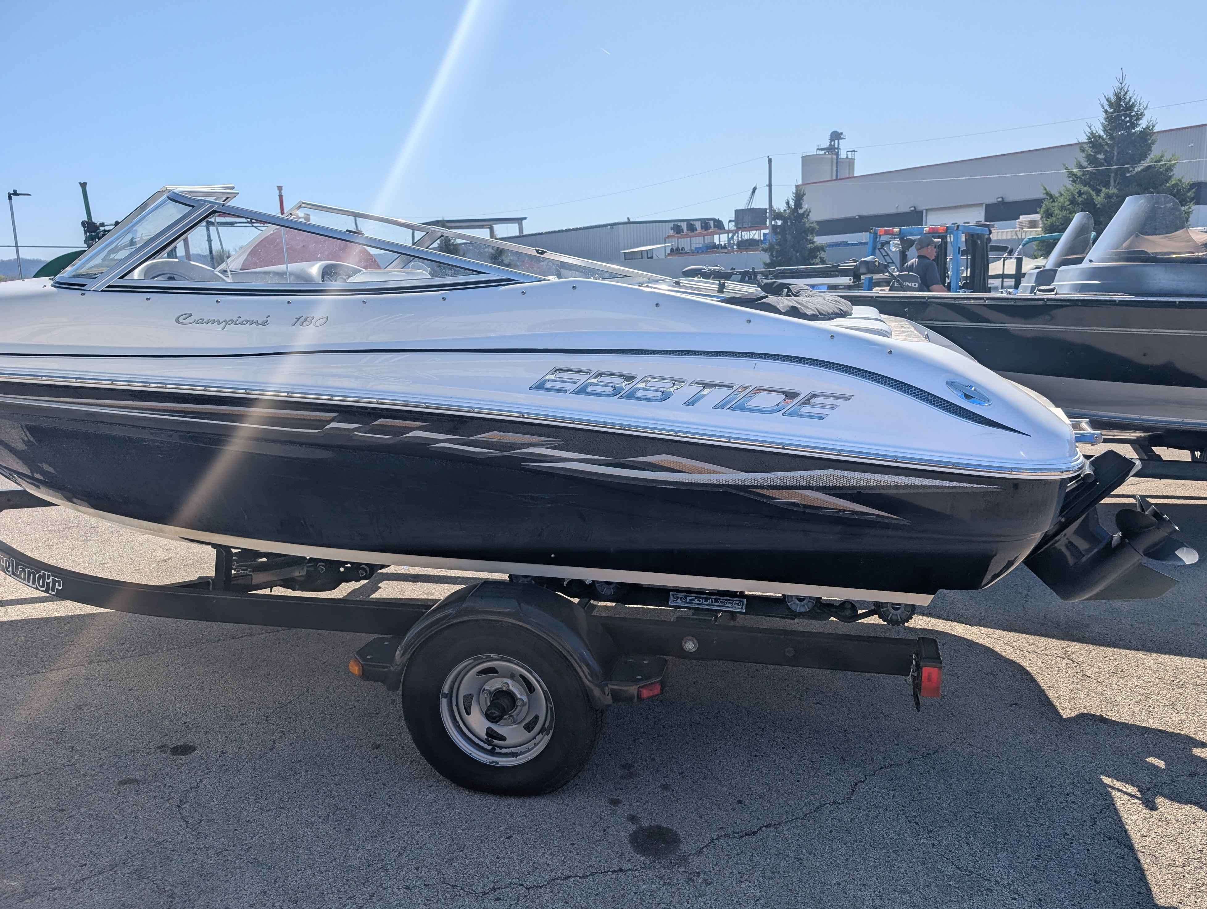 boat-carouselImage-image