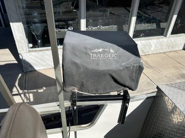  Godfrey Aqua Patio-9