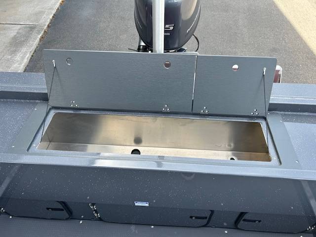  Duckworth 18 Advantage-10