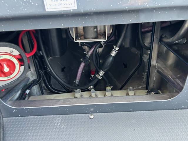  Duckworth 18 Advantage-13