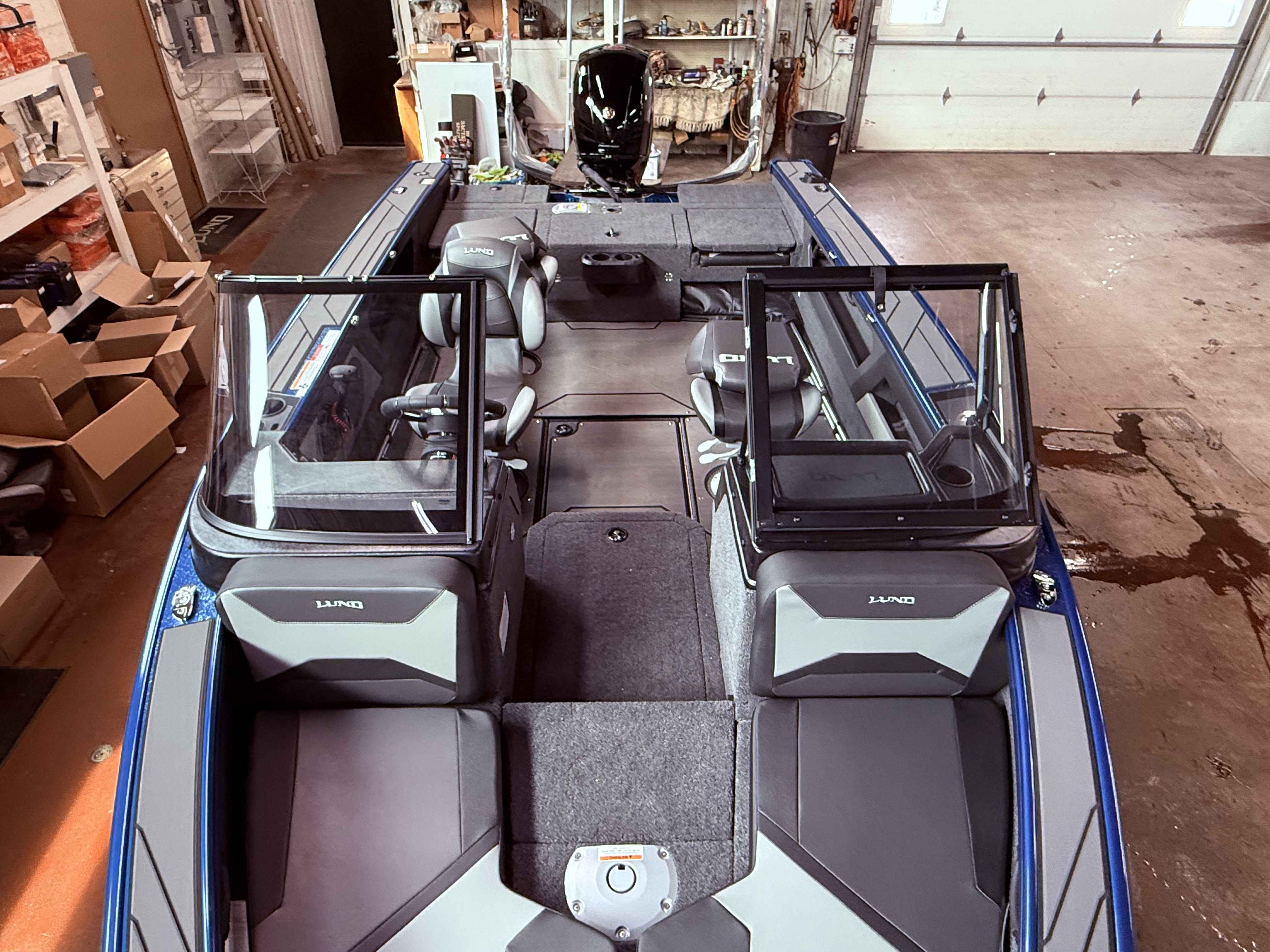 boat-carouselImage-image