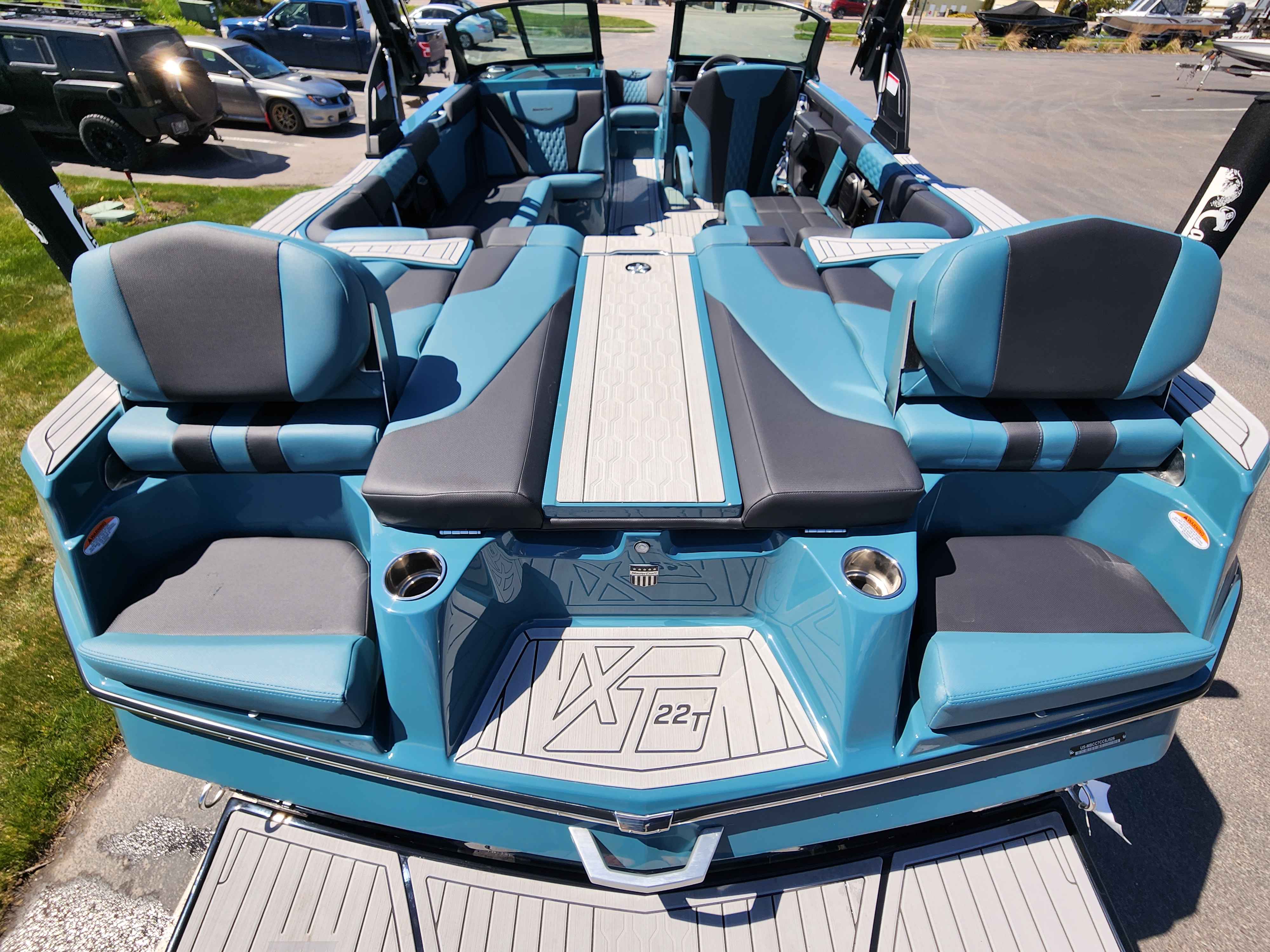 dummy-boat-img