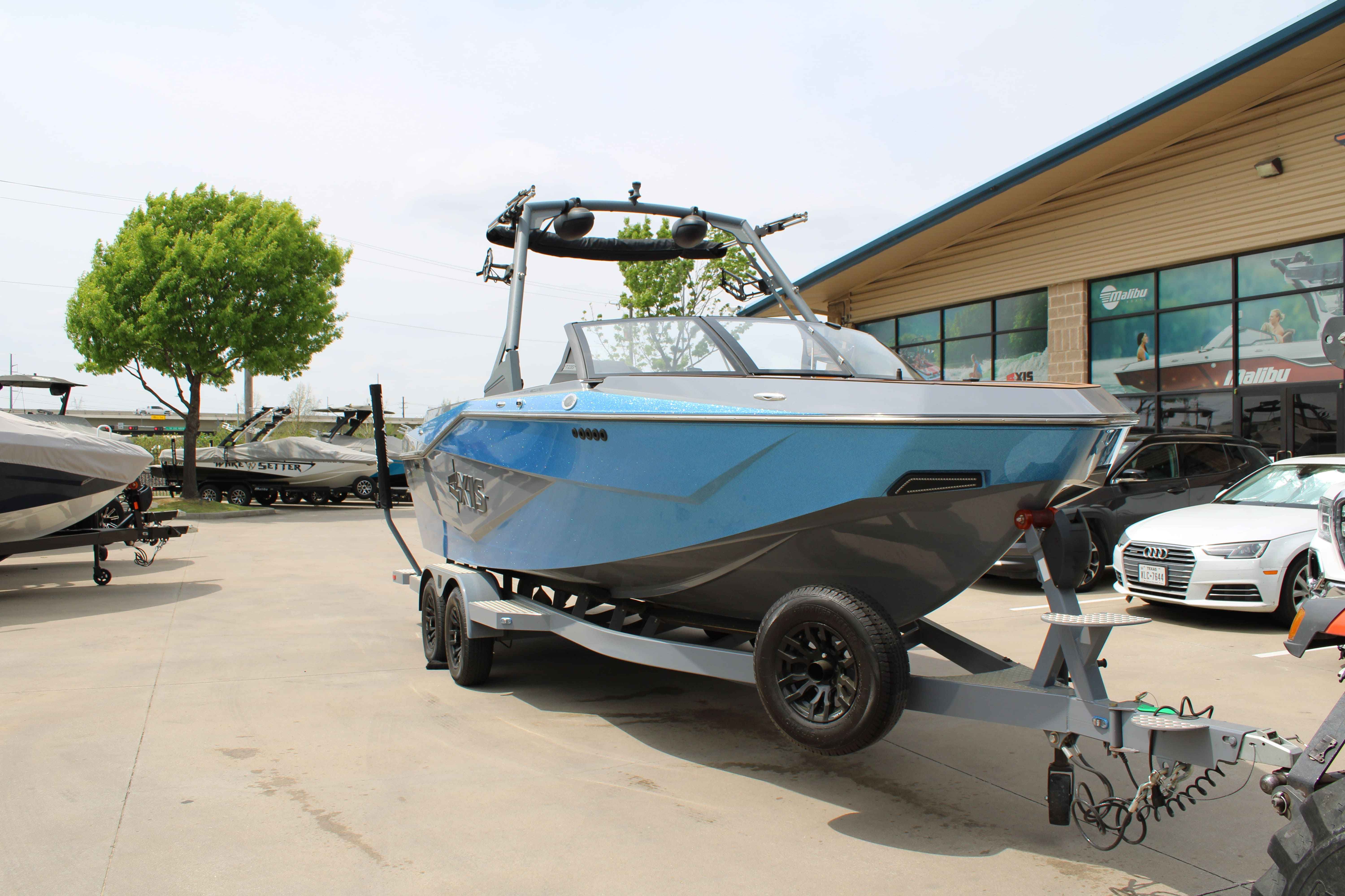 2025 Axis Wake Research Core Series T235-2