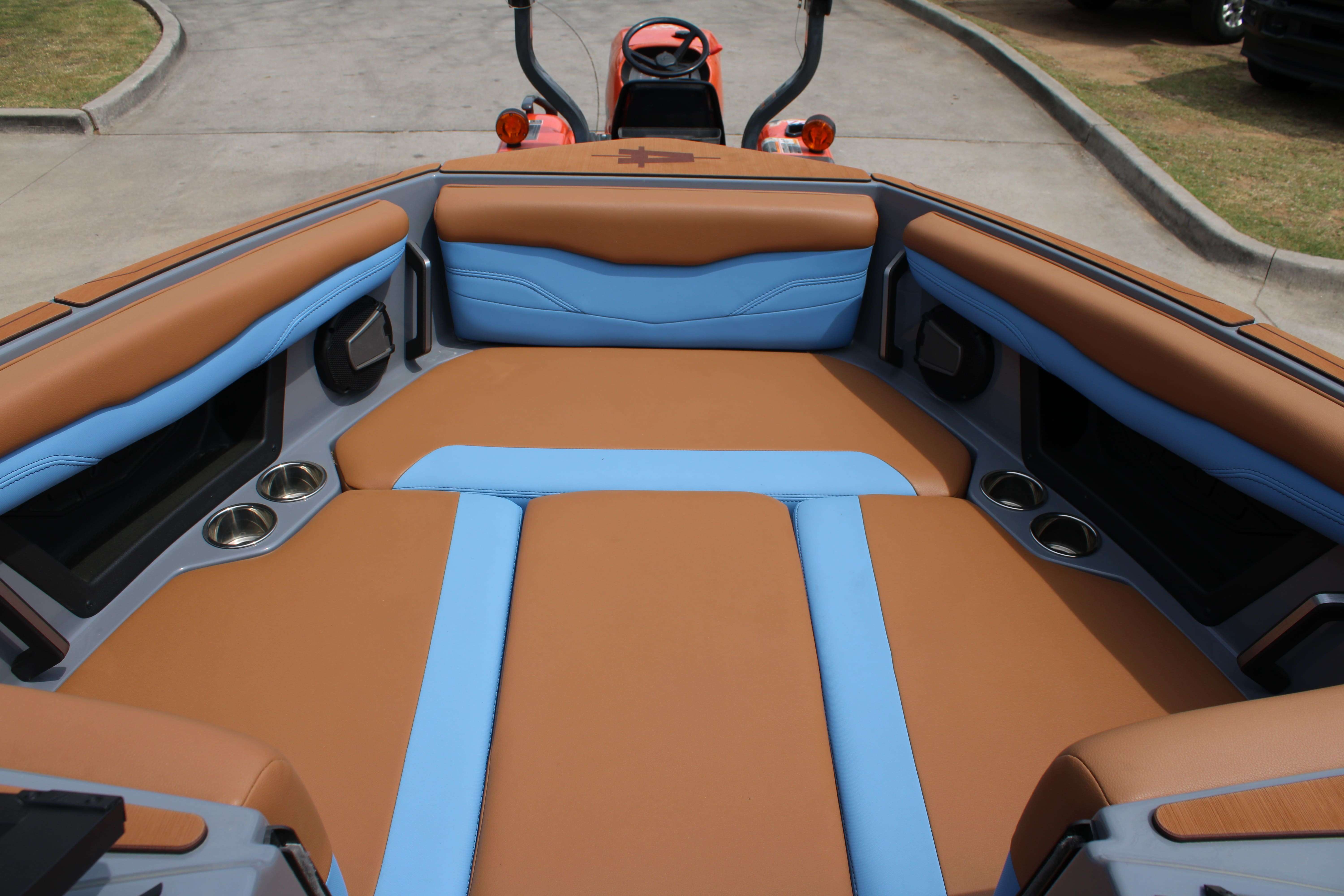 2025 Axis Wake Research Core Series T235-14