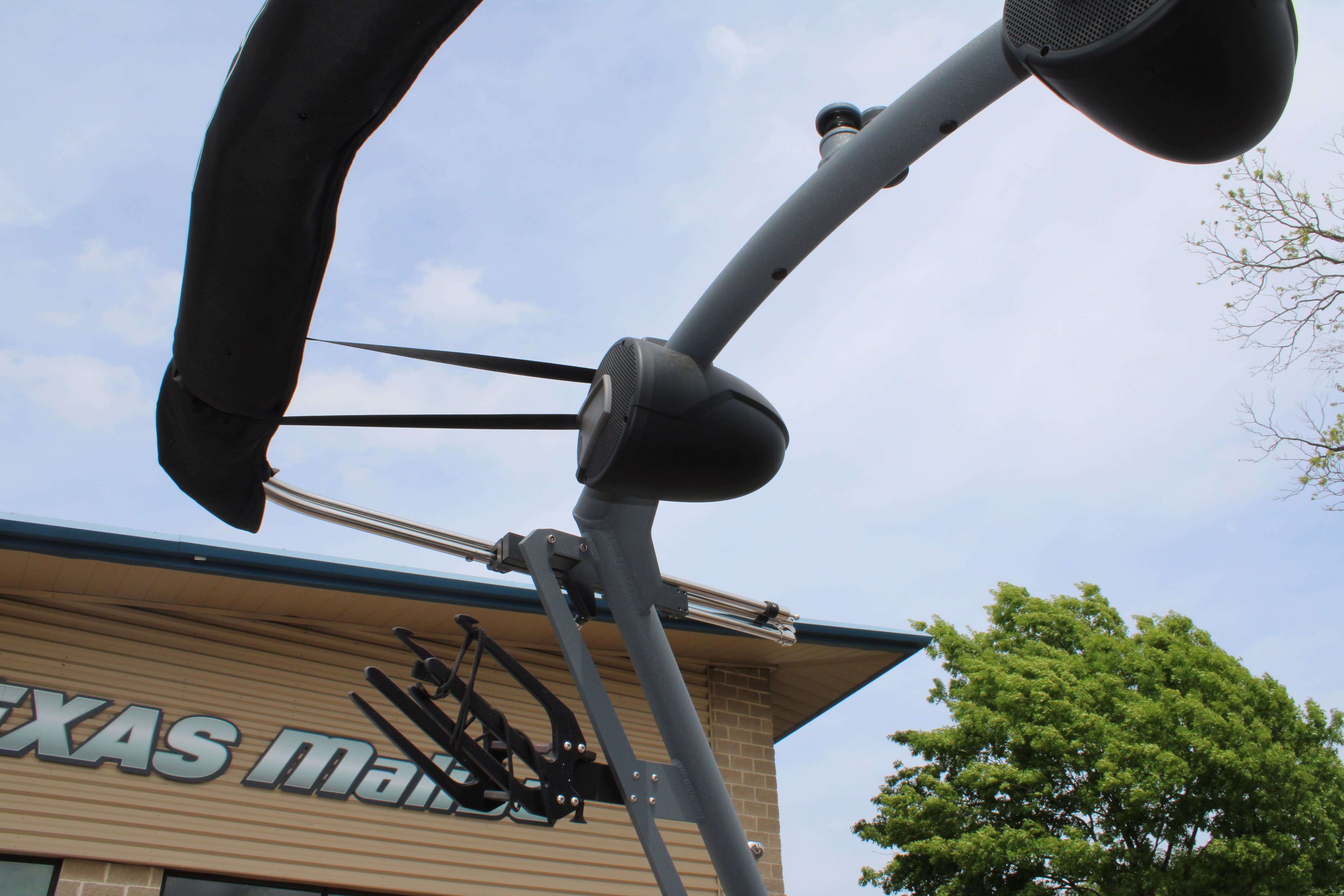 2025 Axis Wake Research Core Series T235-19