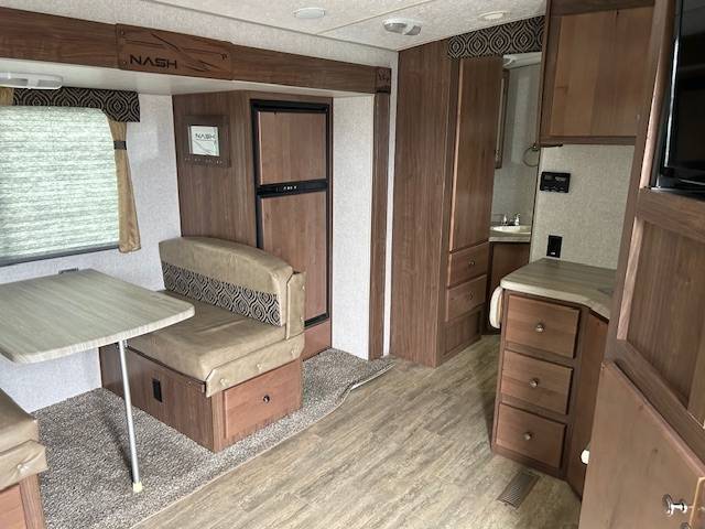  Northwood Nash 25DS-16