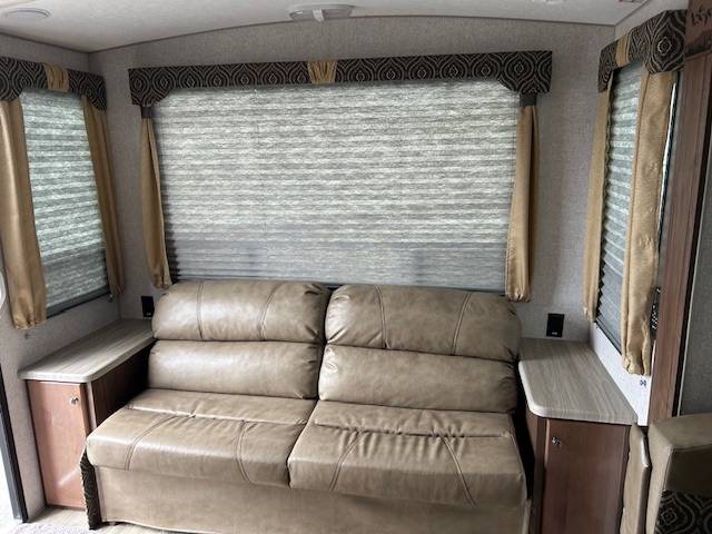  Northwood Nash 25DS-18