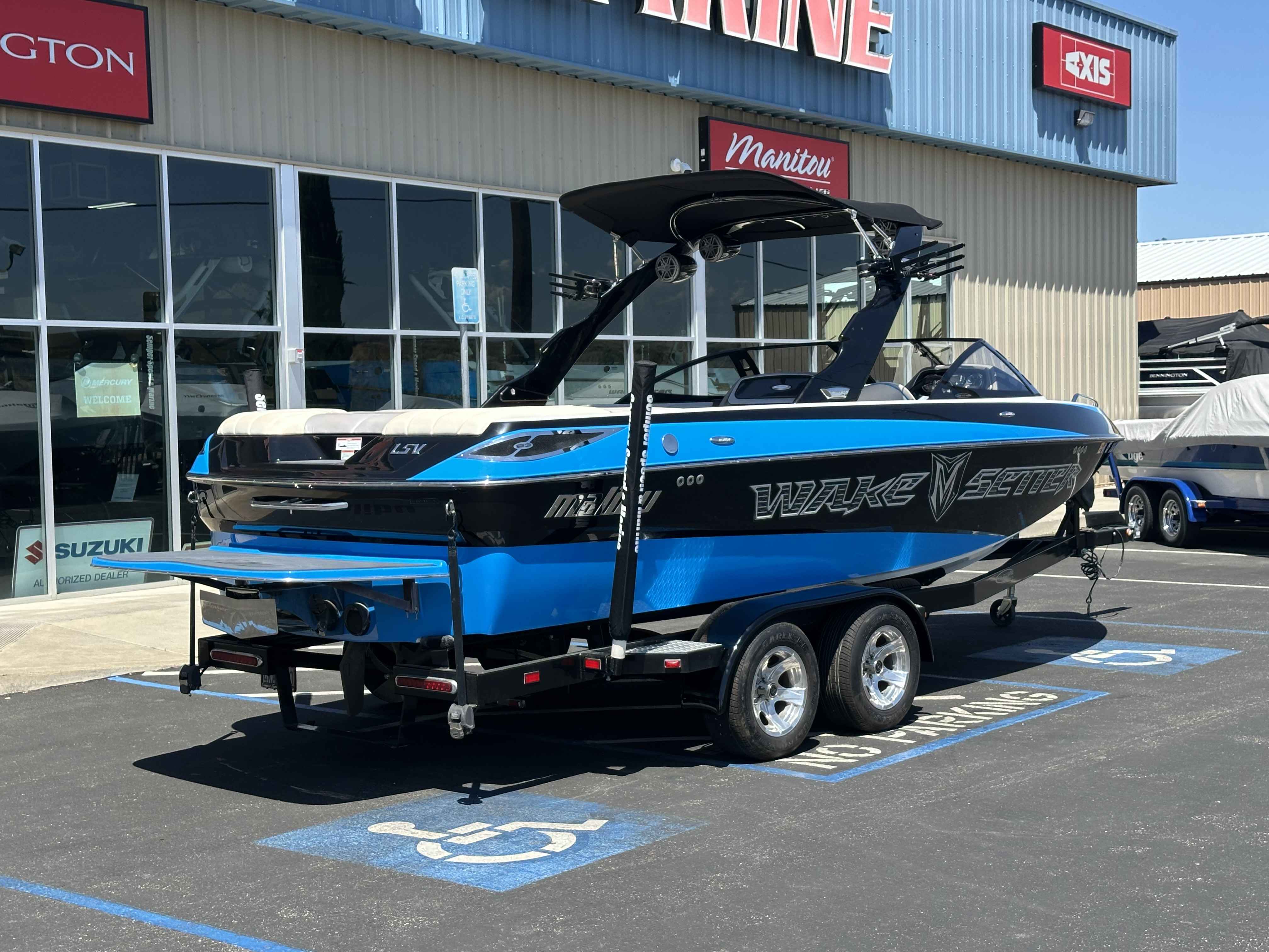 2008 Malibu 23 LSV-3