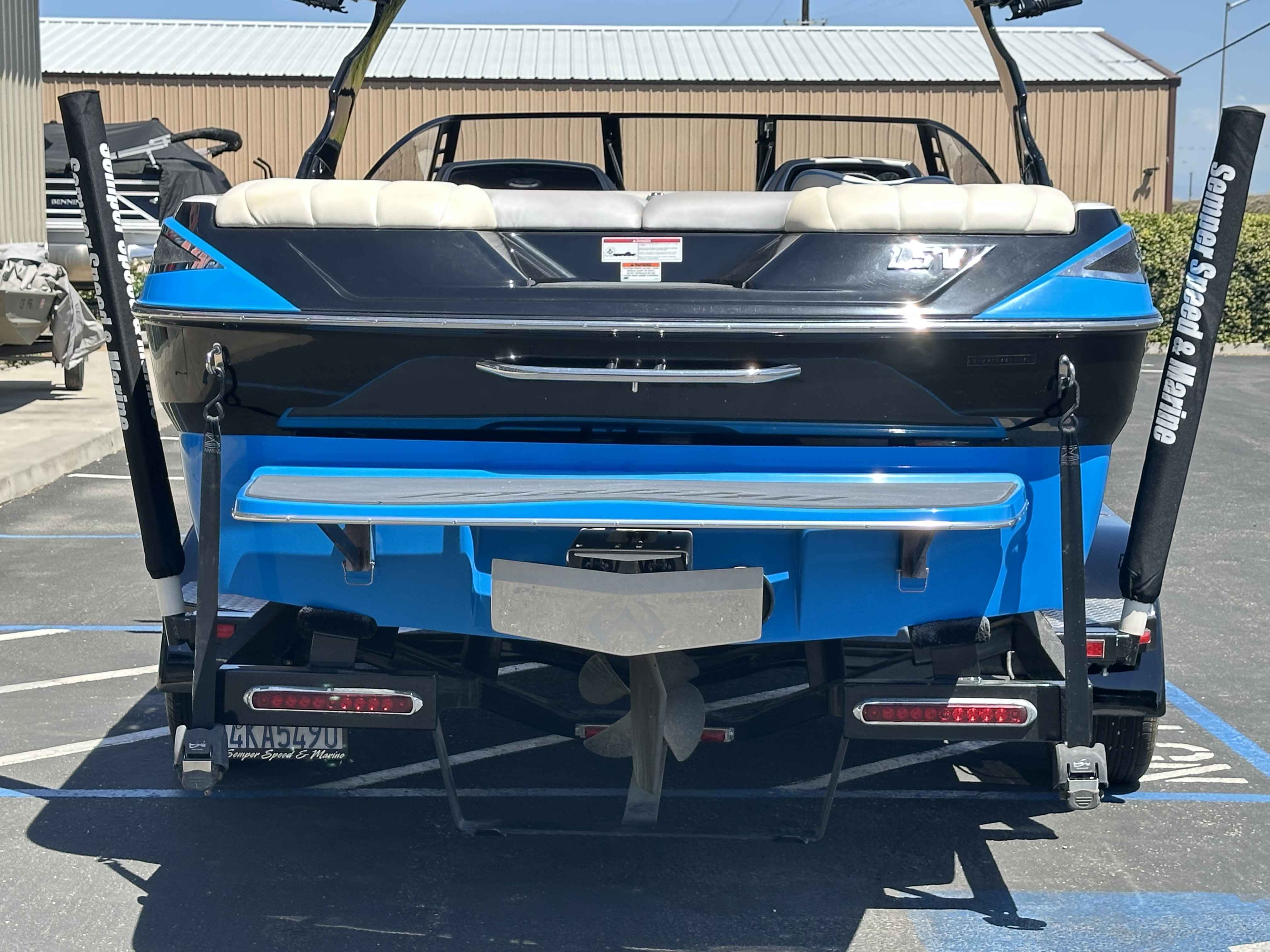 2008 Malibu 23 LSV-4