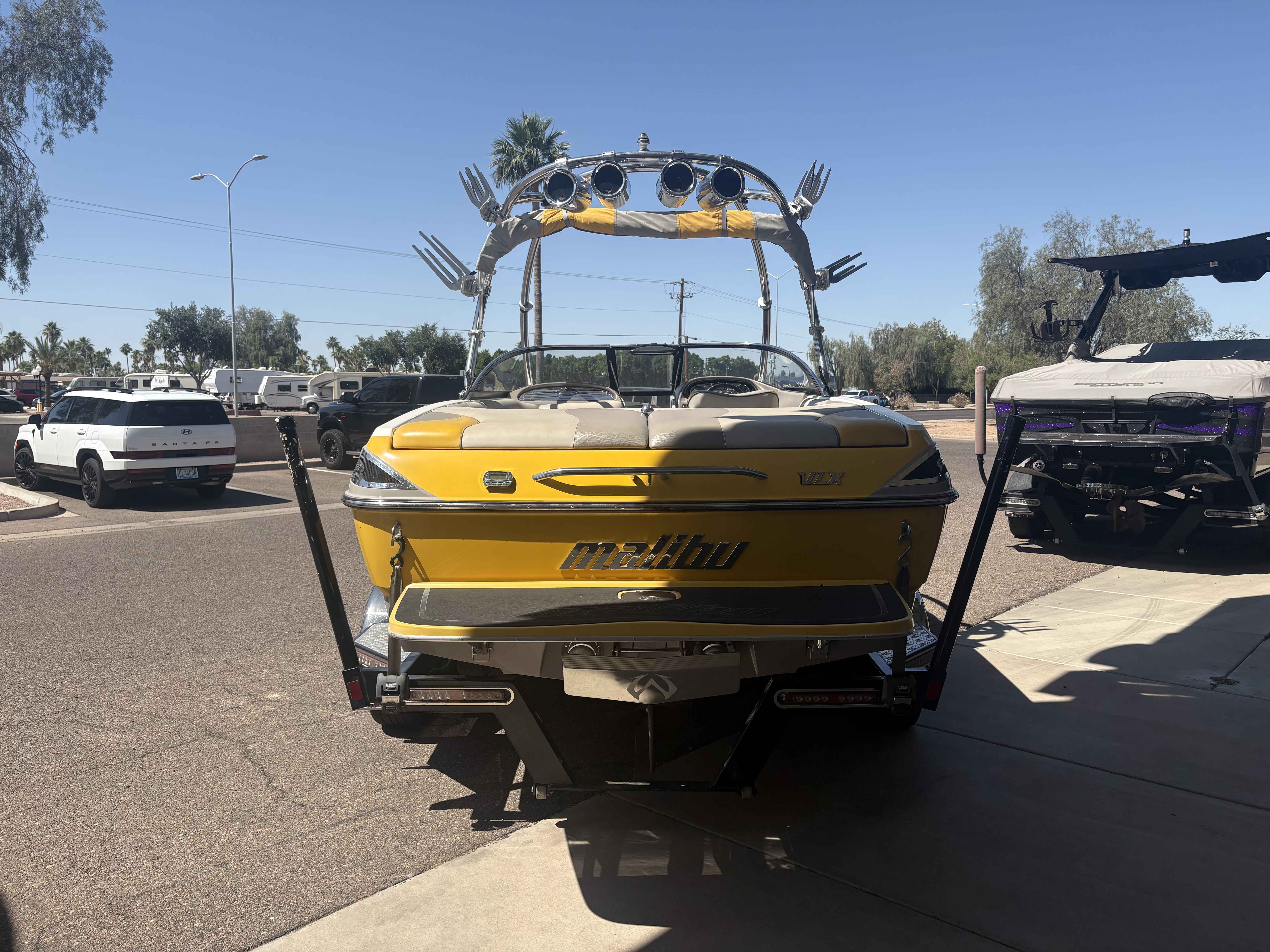 dummy-boat-img