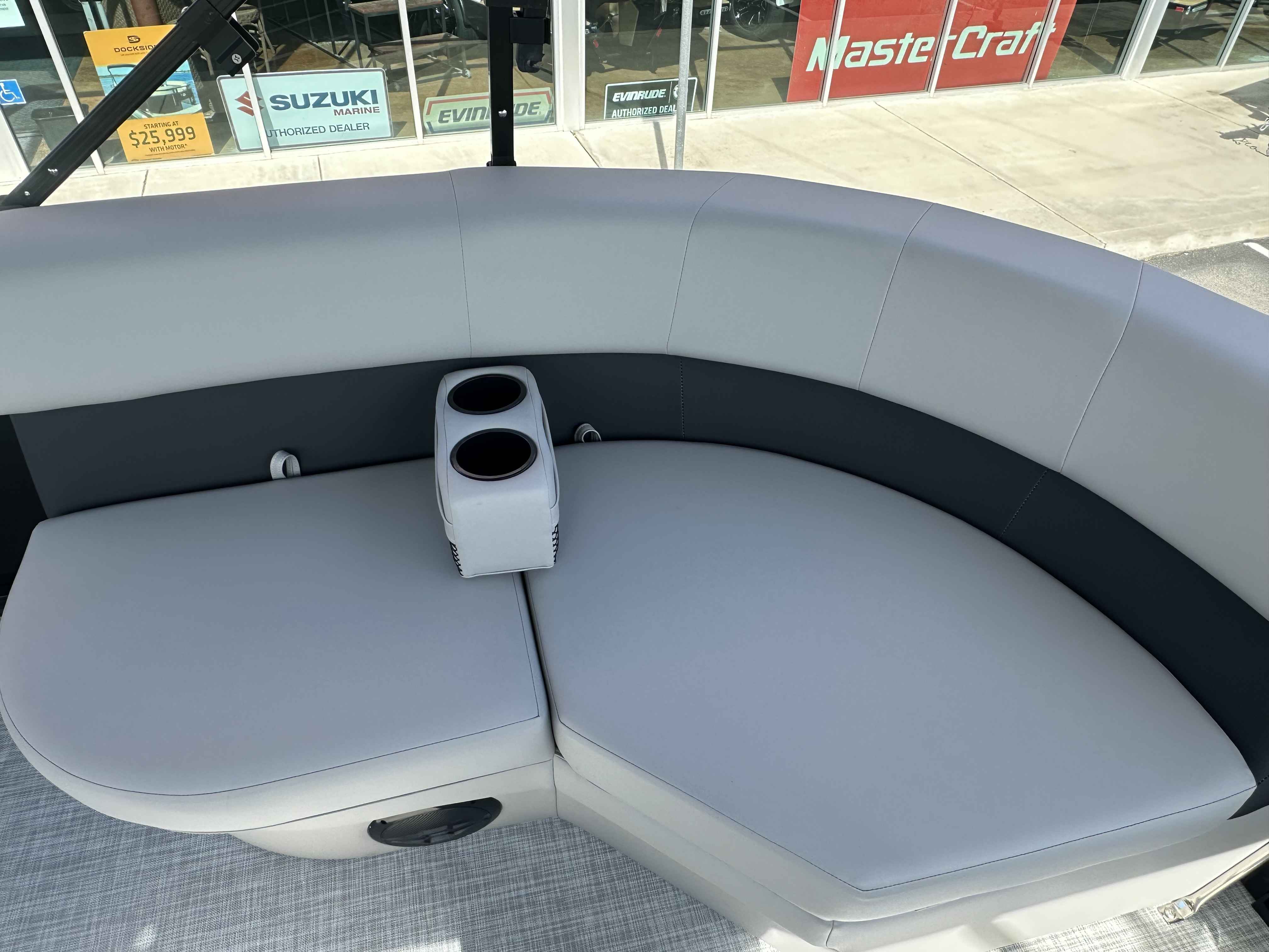 2026 Dockside 22DQ-8
