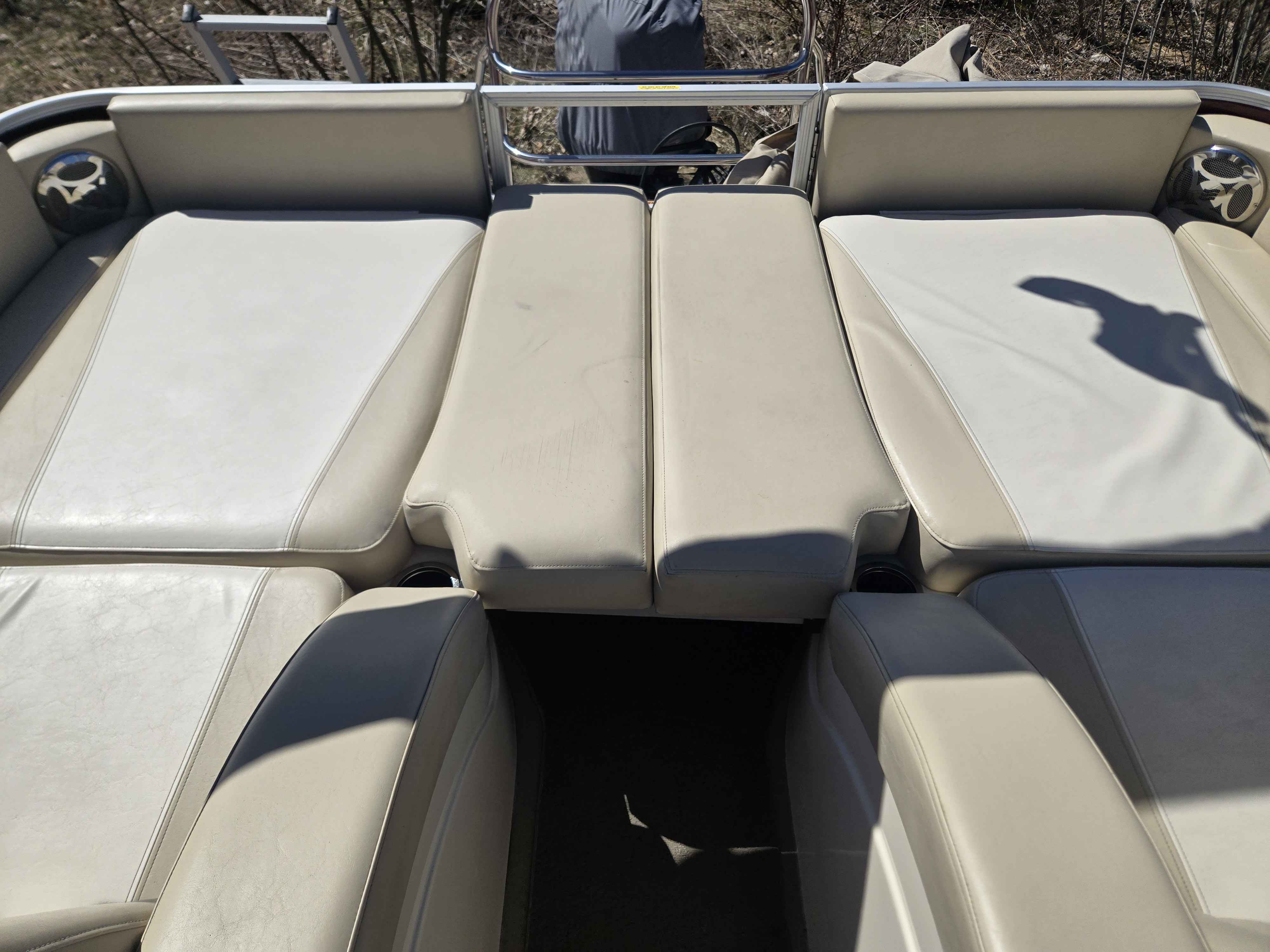 2012 Godfrey Aqua Patio 240 SL-16