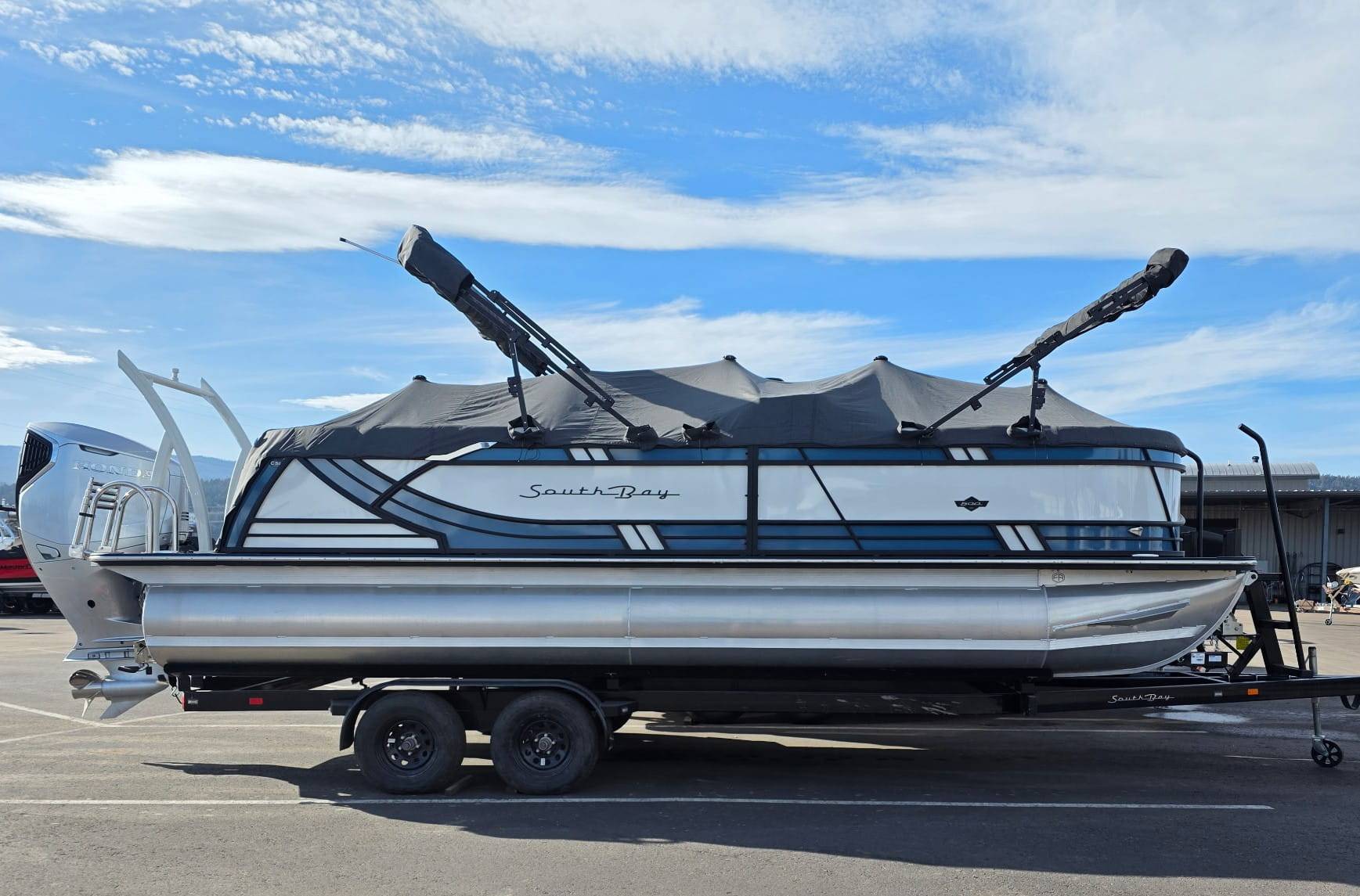 2025 South Bay 523RS DC