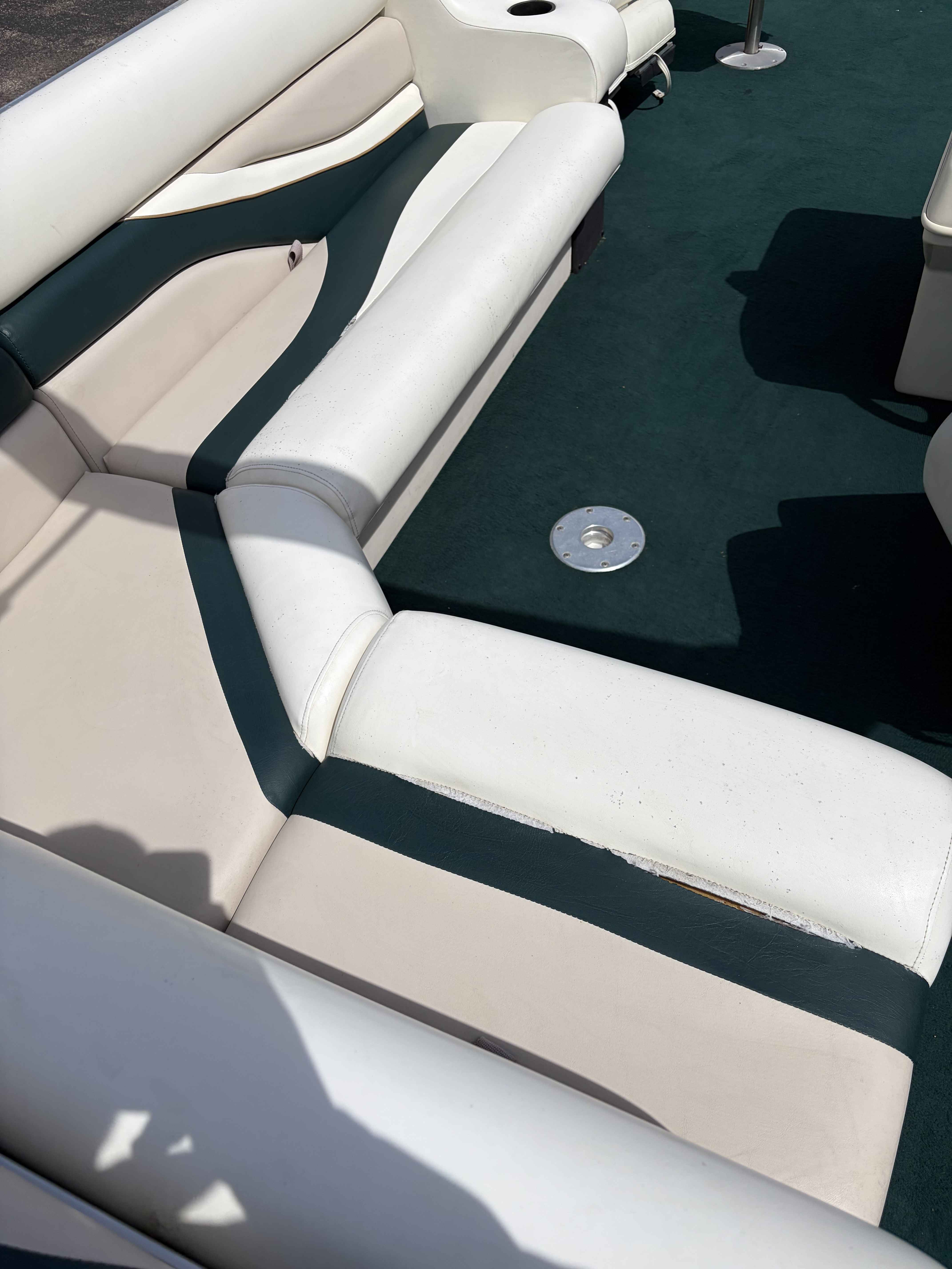 boat-carouselImage-image