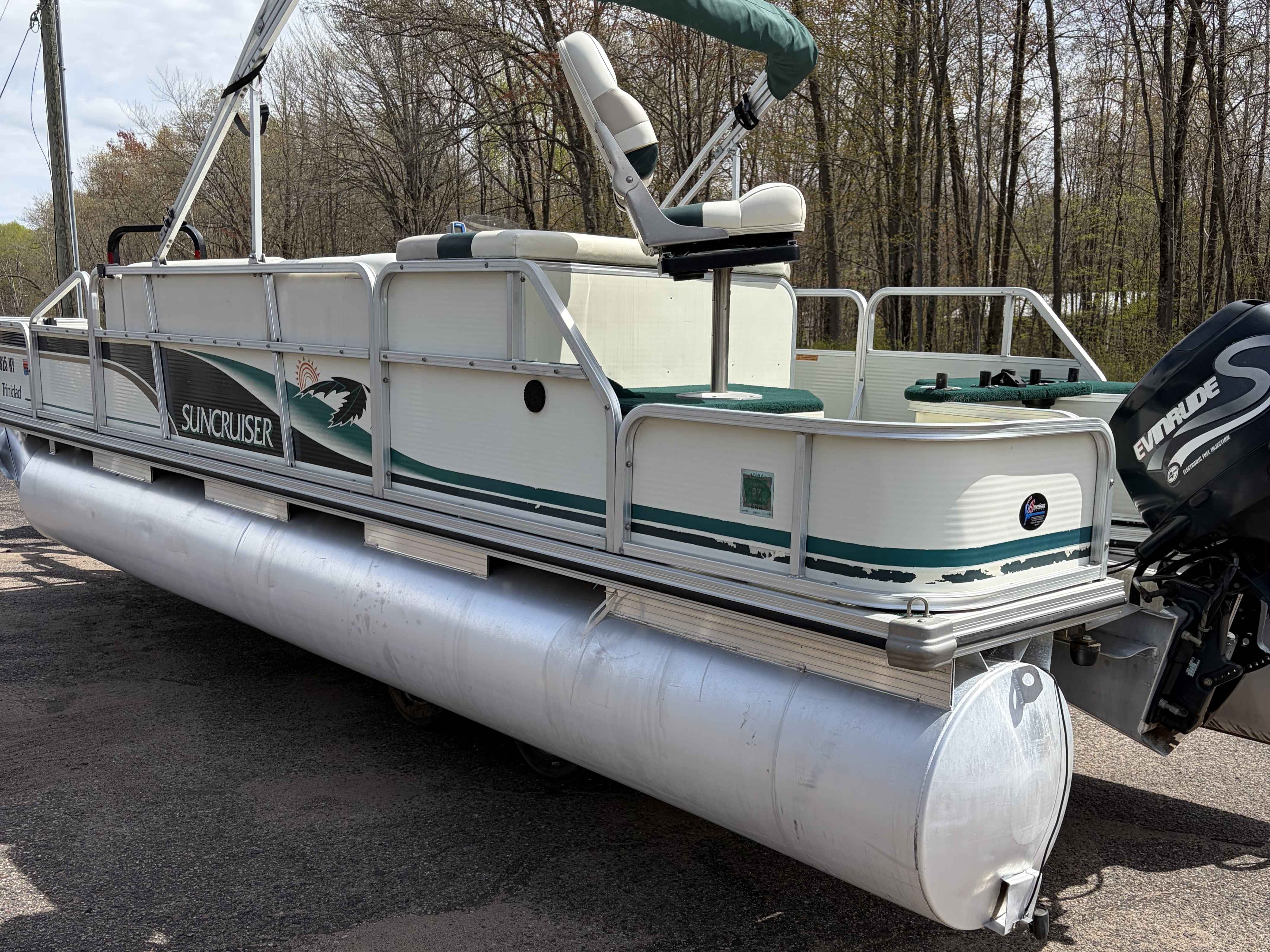 boat-carouselImage-image