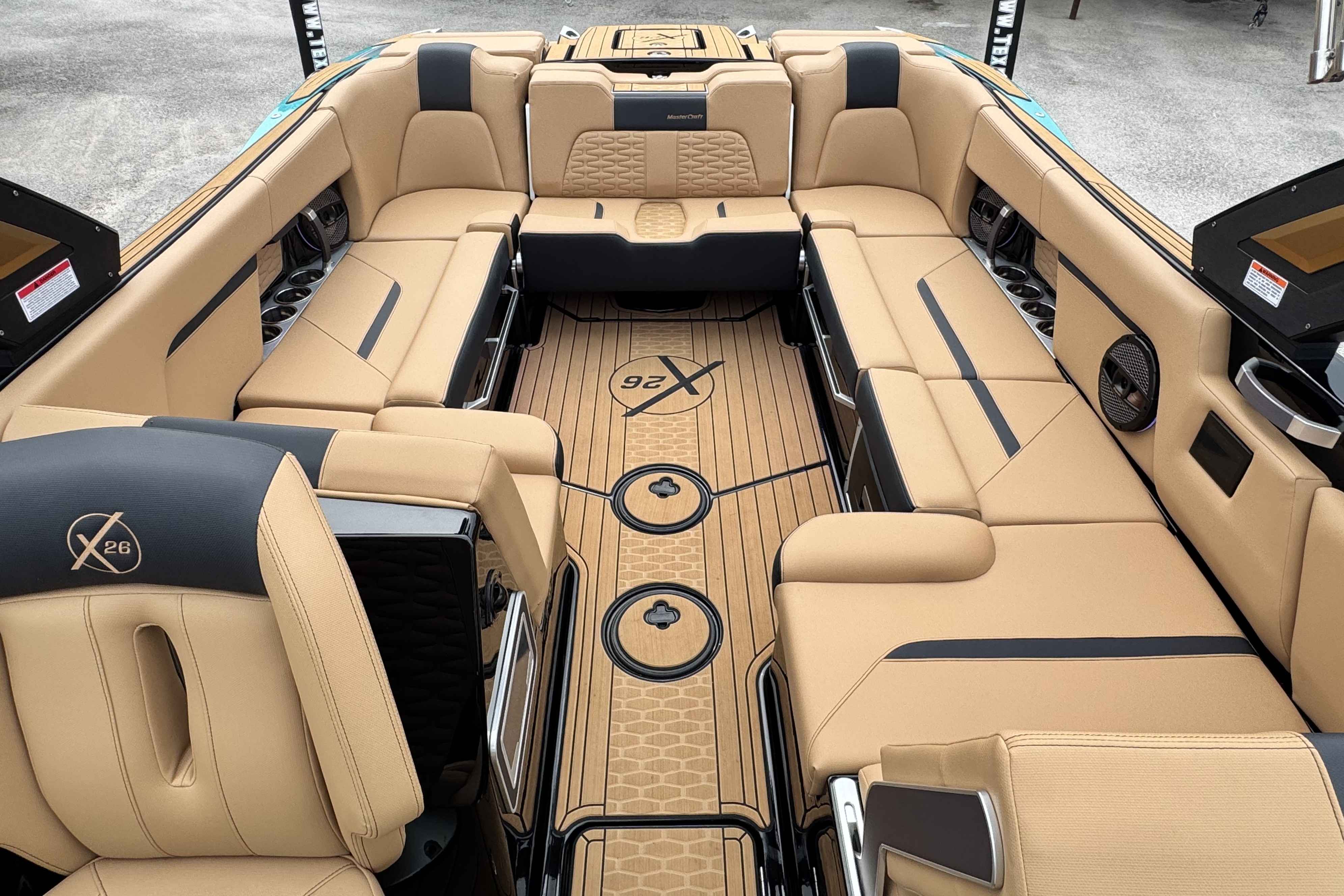 2025 Mastercraft X26-16