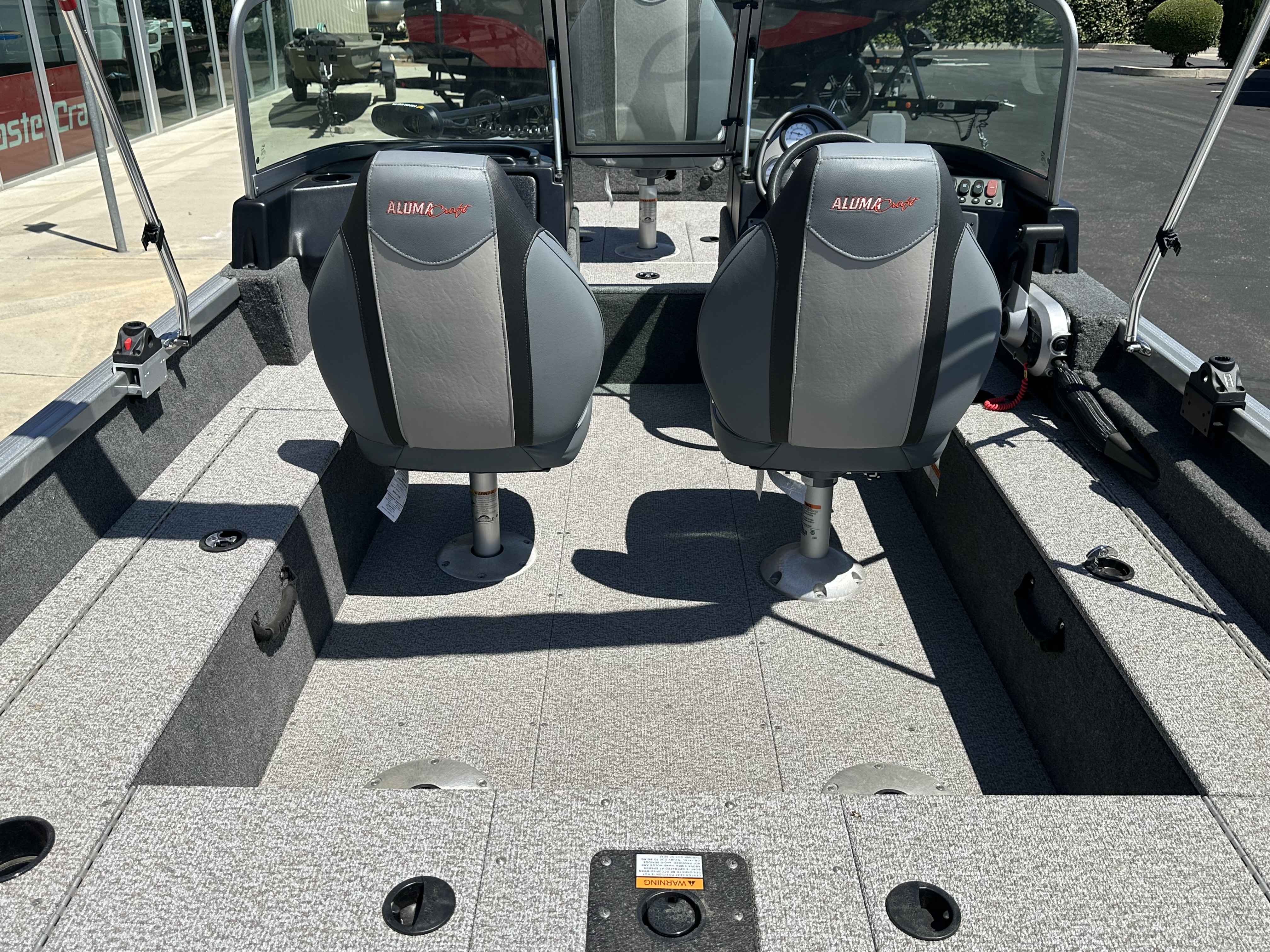 2022 Alumacraft Classic 165-6