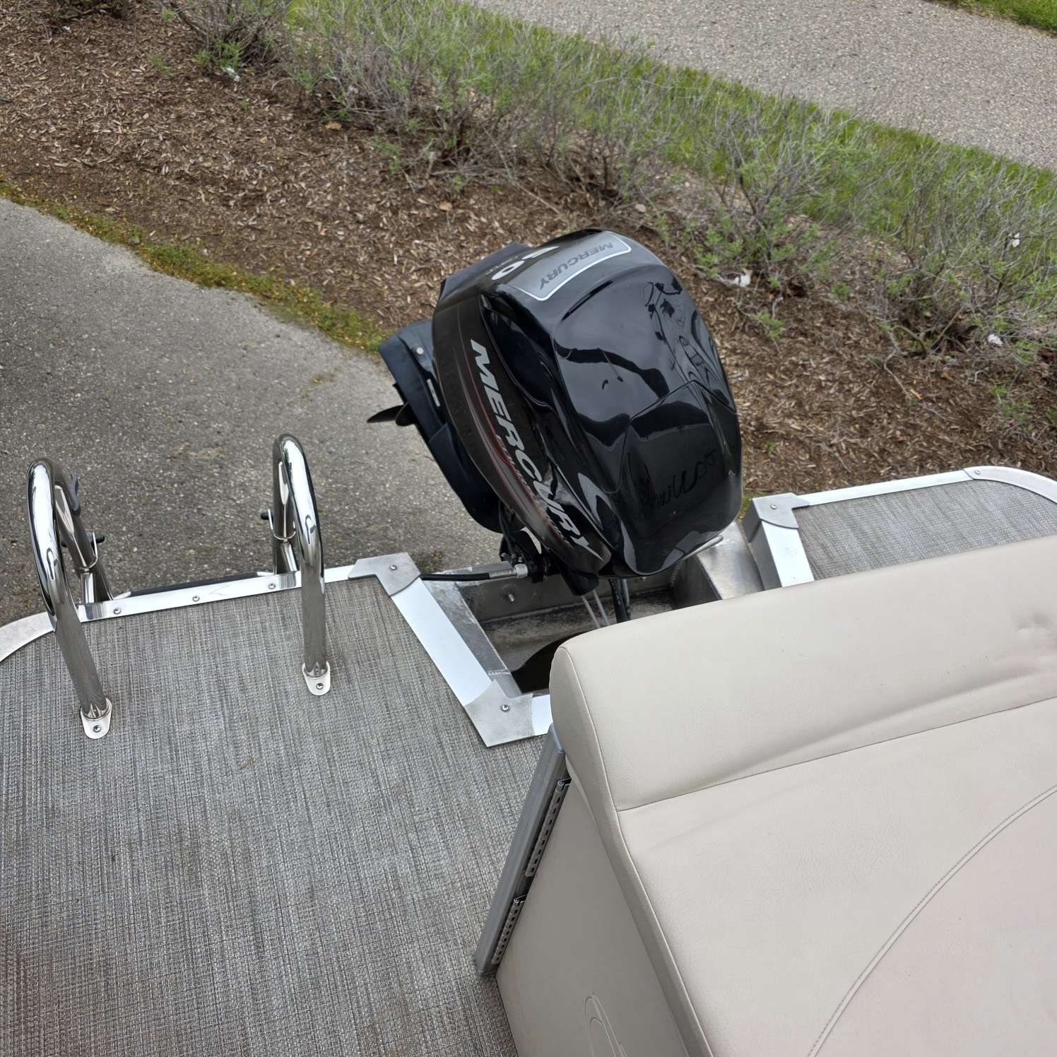 dummy-boat-img