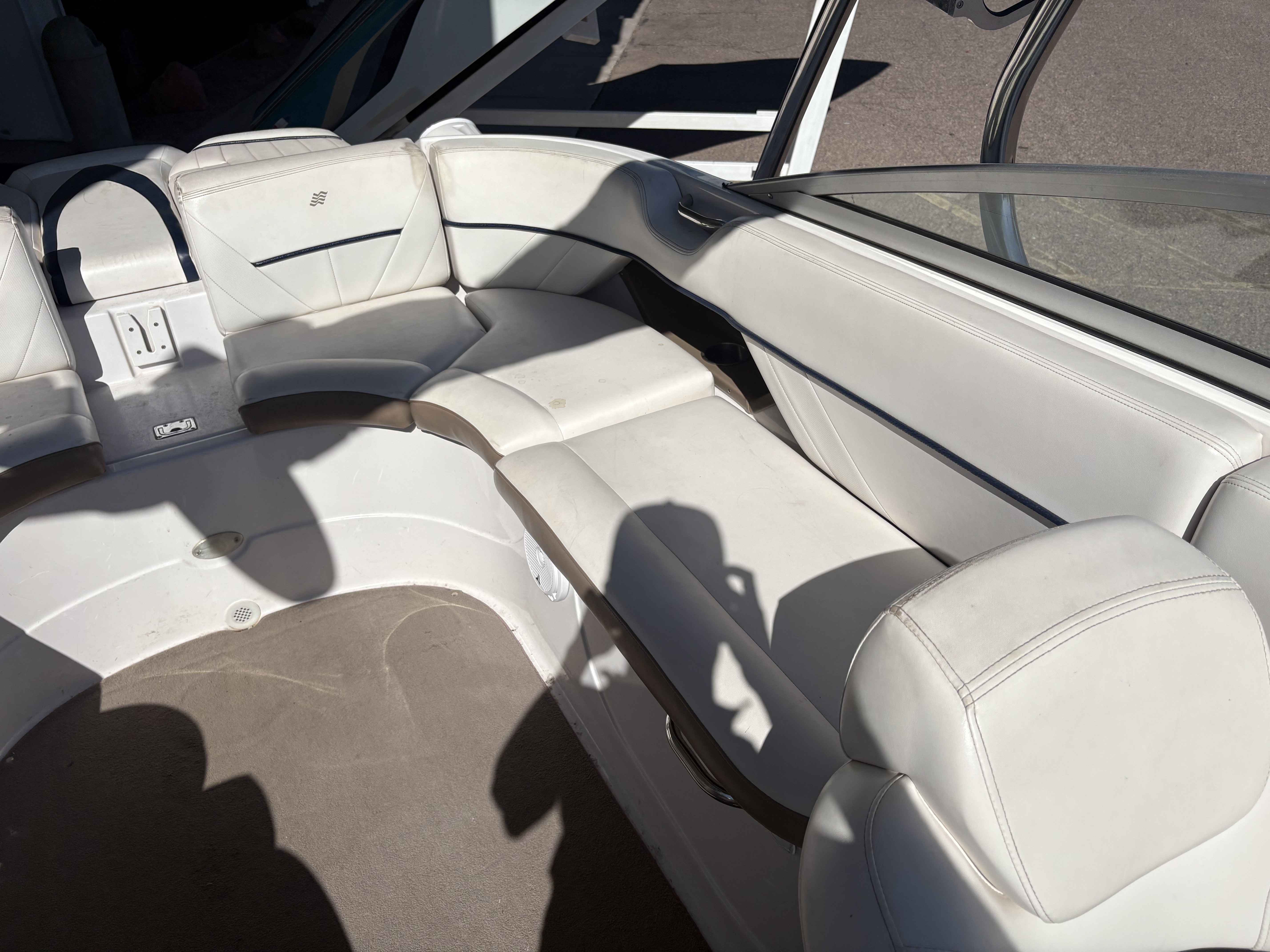 dummy-boat-img