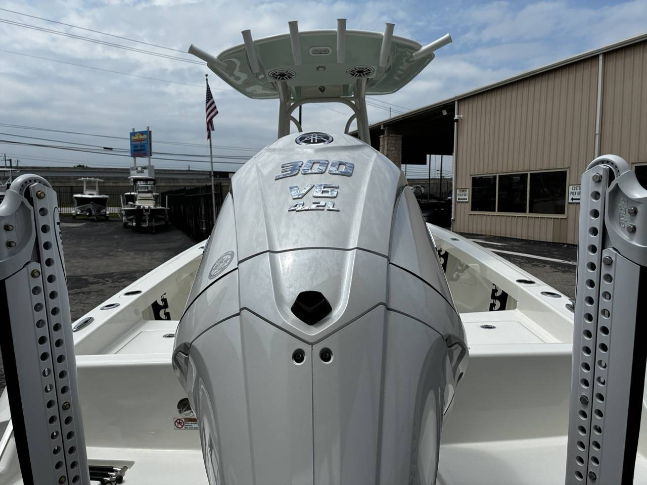 dummy-boat-img