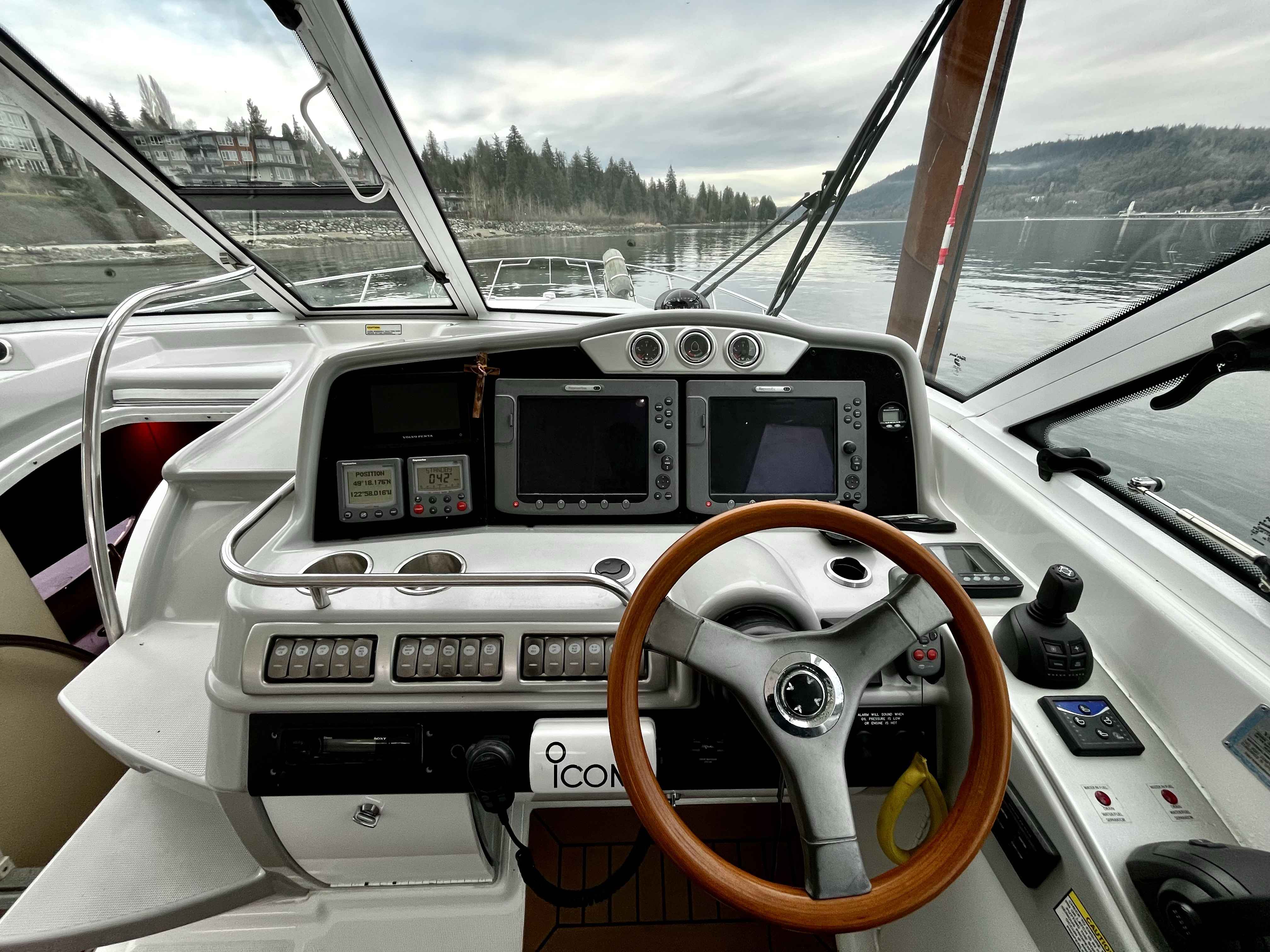 Pre-Owned 2008 Formula 45 Yacht for Sale | Vancouver, BC | M&P Yacht Centre | 65dd3a441a2242300b02e968