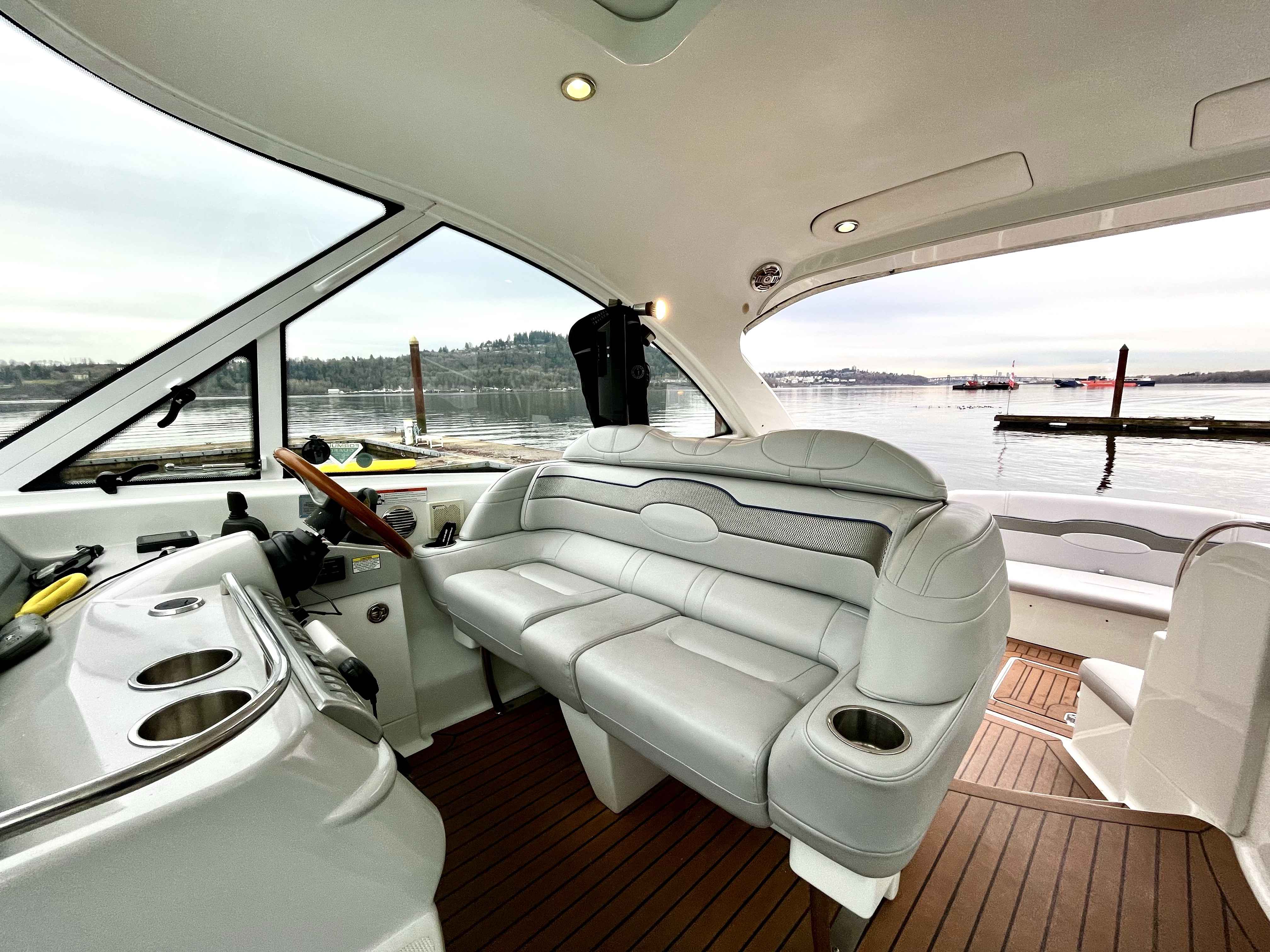 Pre-Owned 2008 Formula 45 Yacht for Sale | Vancouver, BC | M&P Yacht Centre | 65dd3a441a2242300b02e968