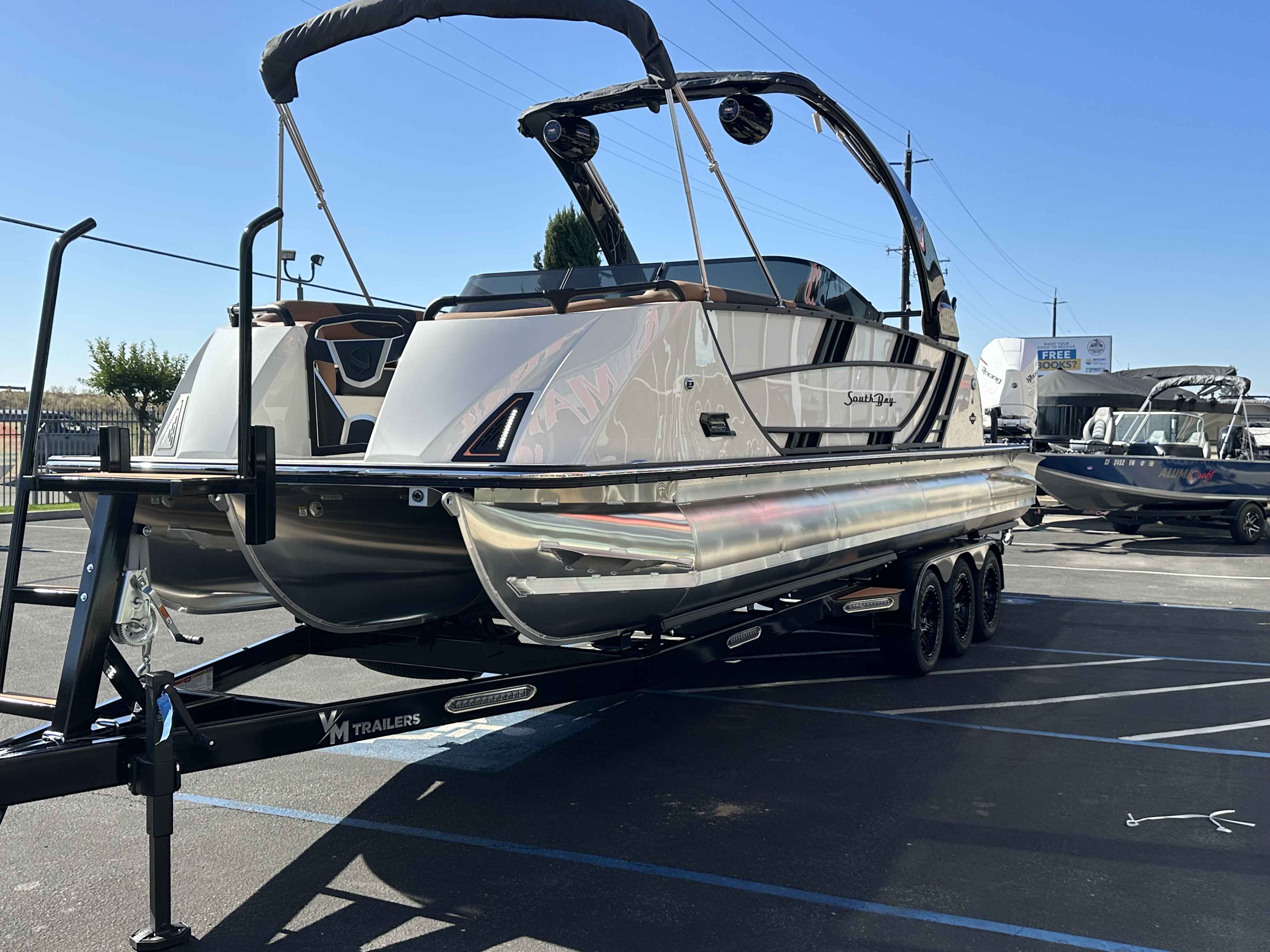 2026 South Bay 25 Sport SL9 DC w/ Arch-5