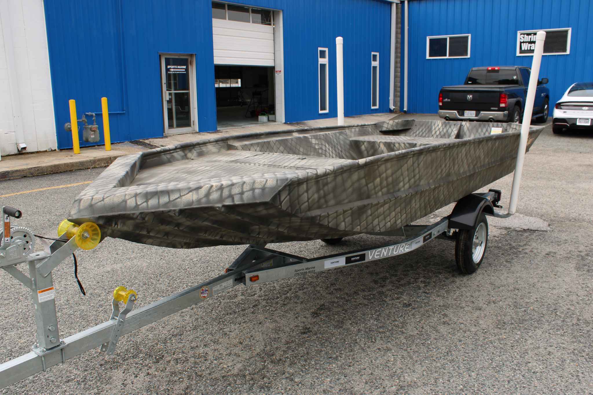 dummy-boat-img