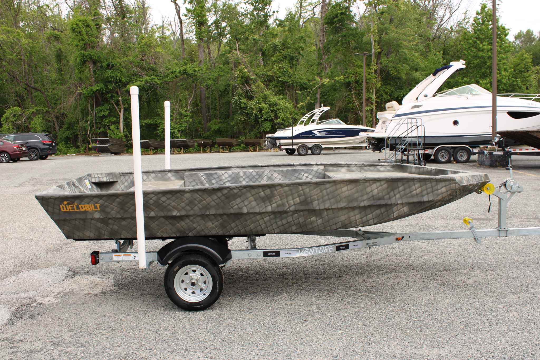dummy-boat-img