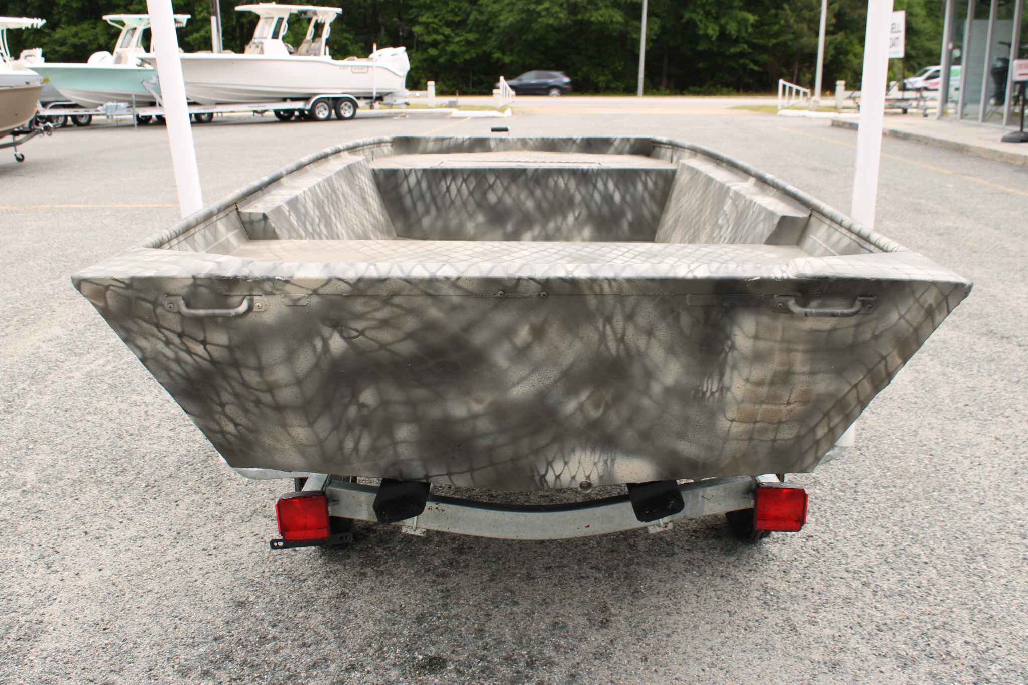 dummy-boat-img