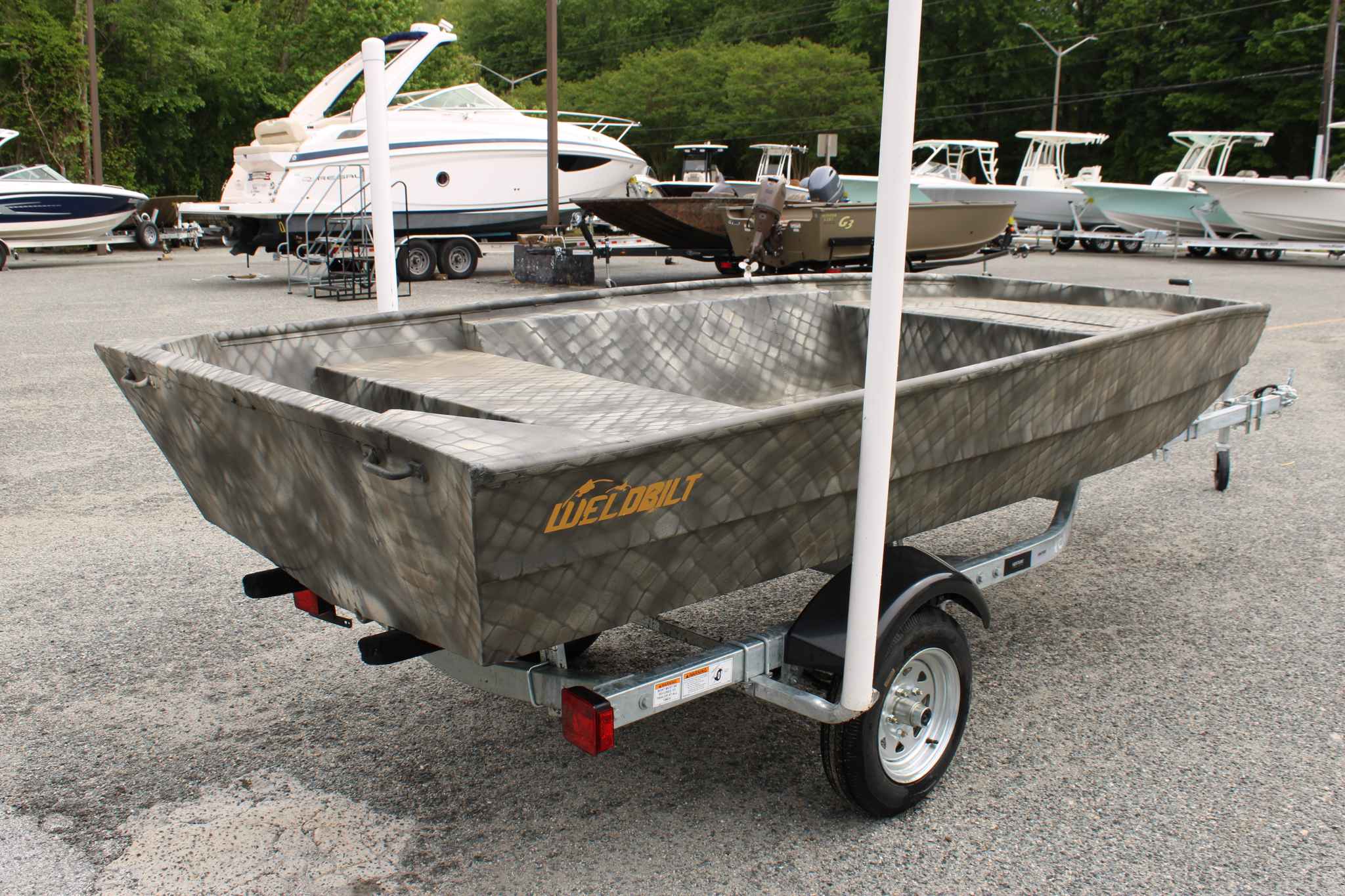 dummy-boat-img