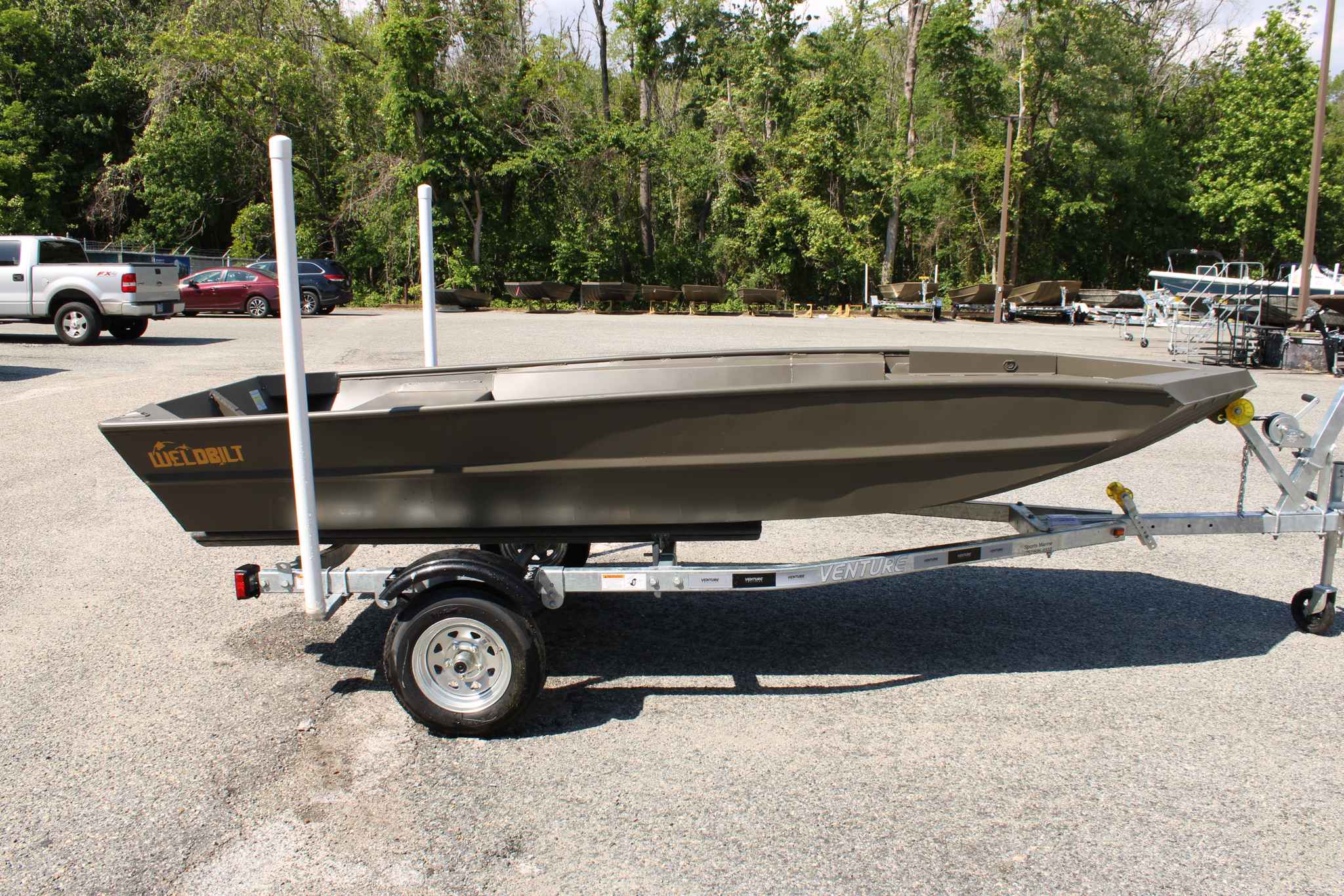 dummy-boat-img