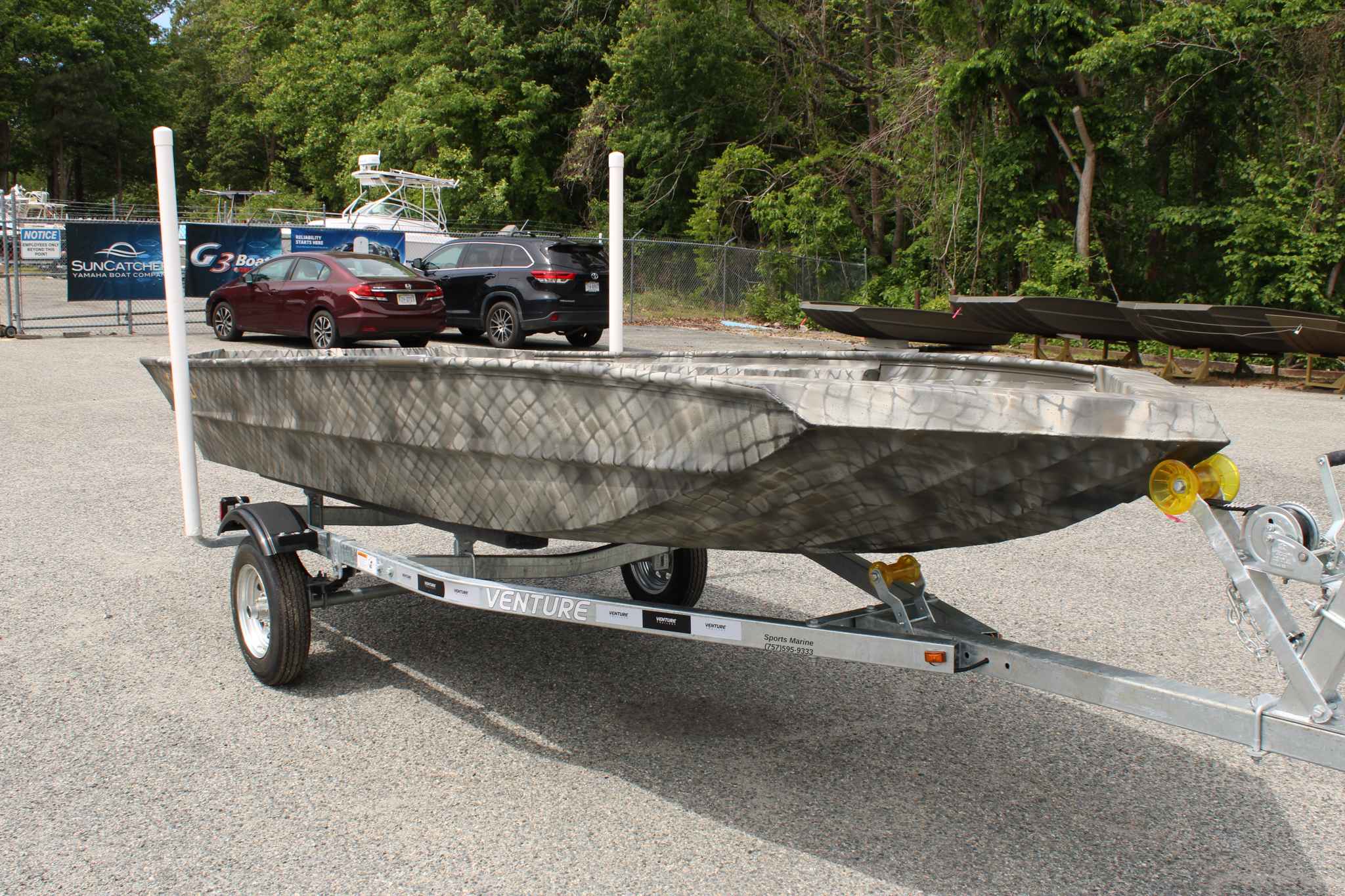 dummy-boat-img