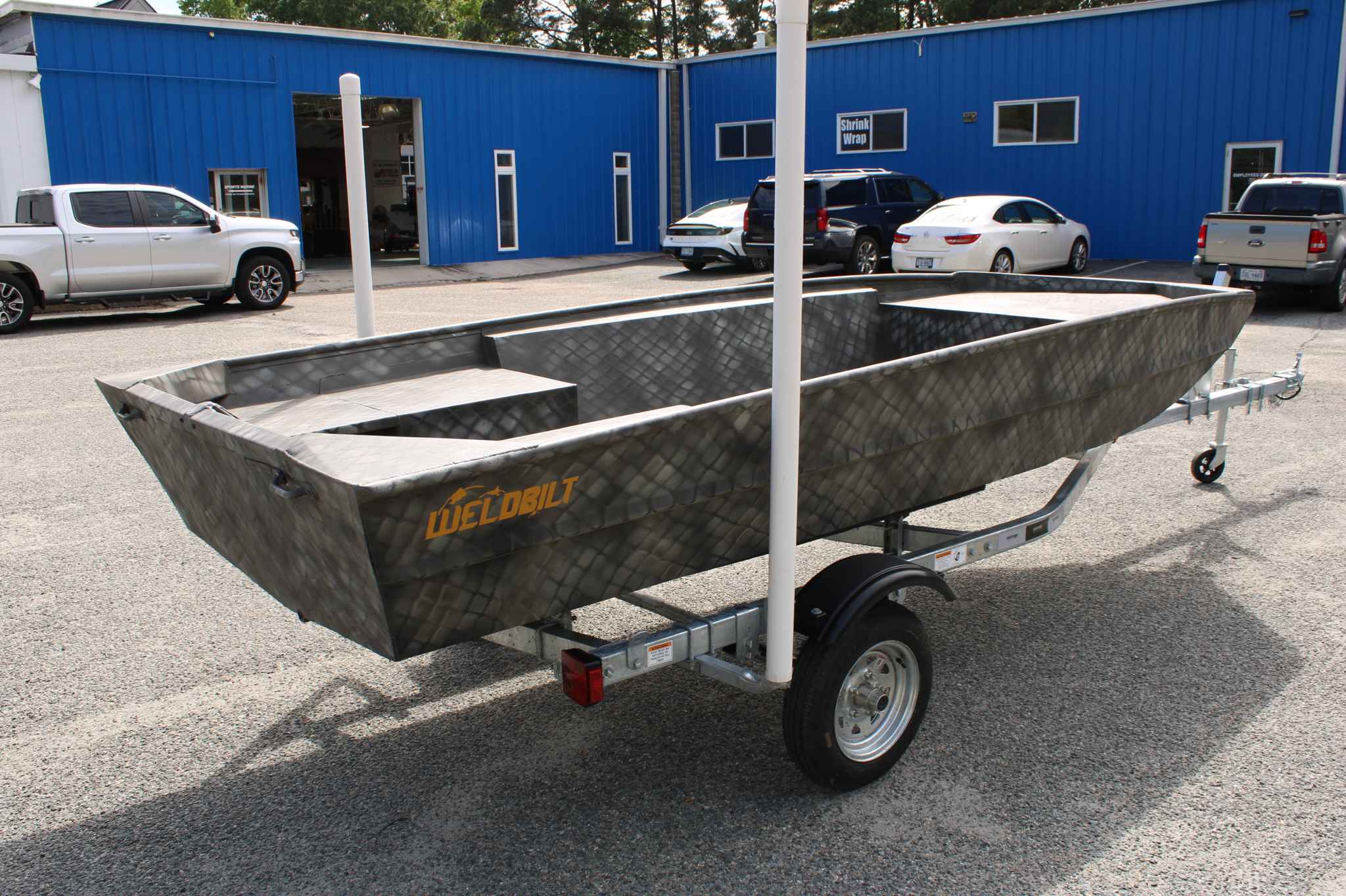 dummy-boat-img