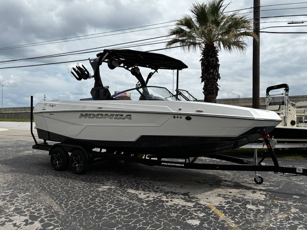 dummy-boat-img