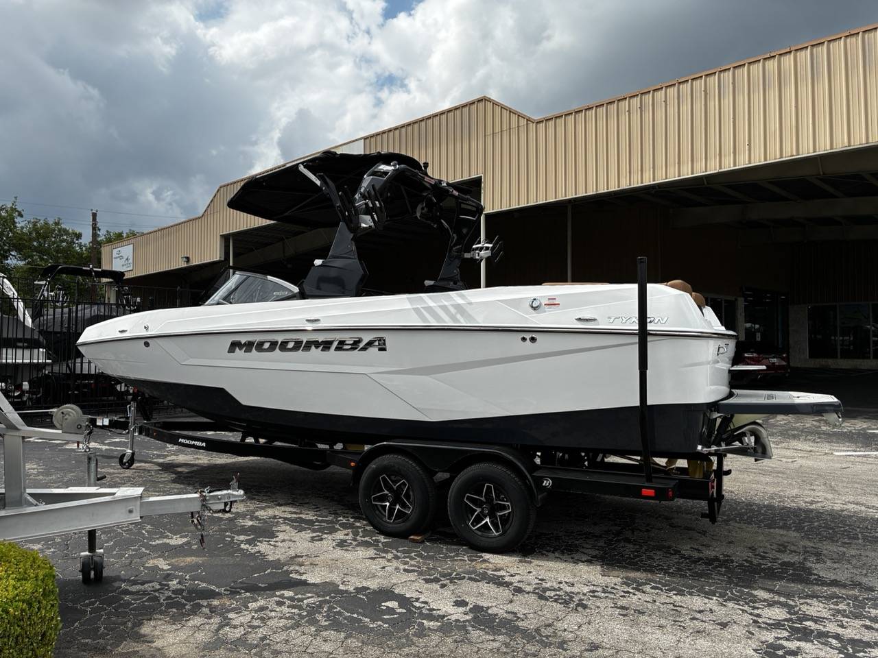 dummy-boat-img