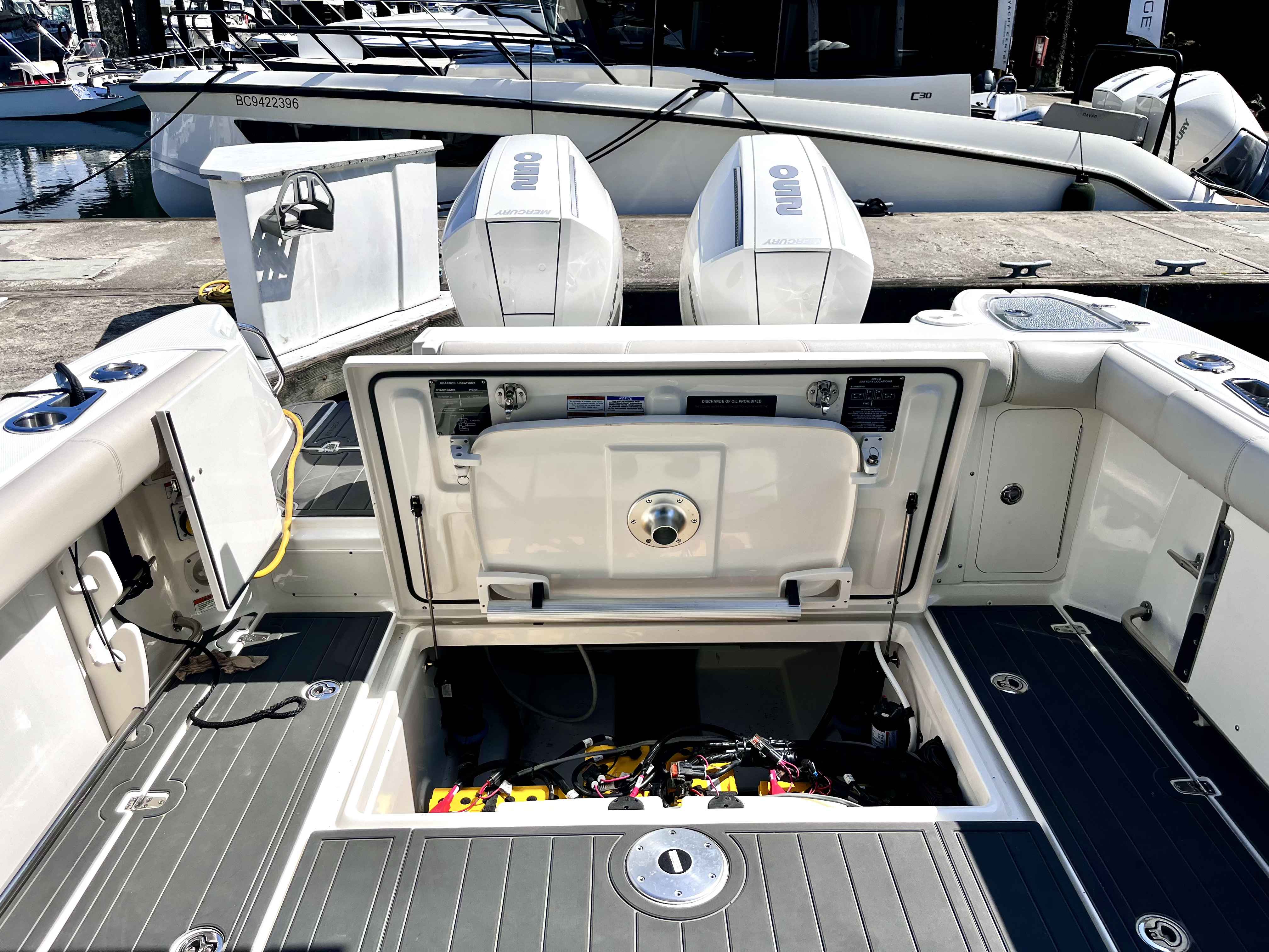 Pre-Owned 2023 Boston whaler 285 Conquest for Sale | Vancouver, BC | M&P Yacht Centre | 685961aa1b0afcba3a041cd8
