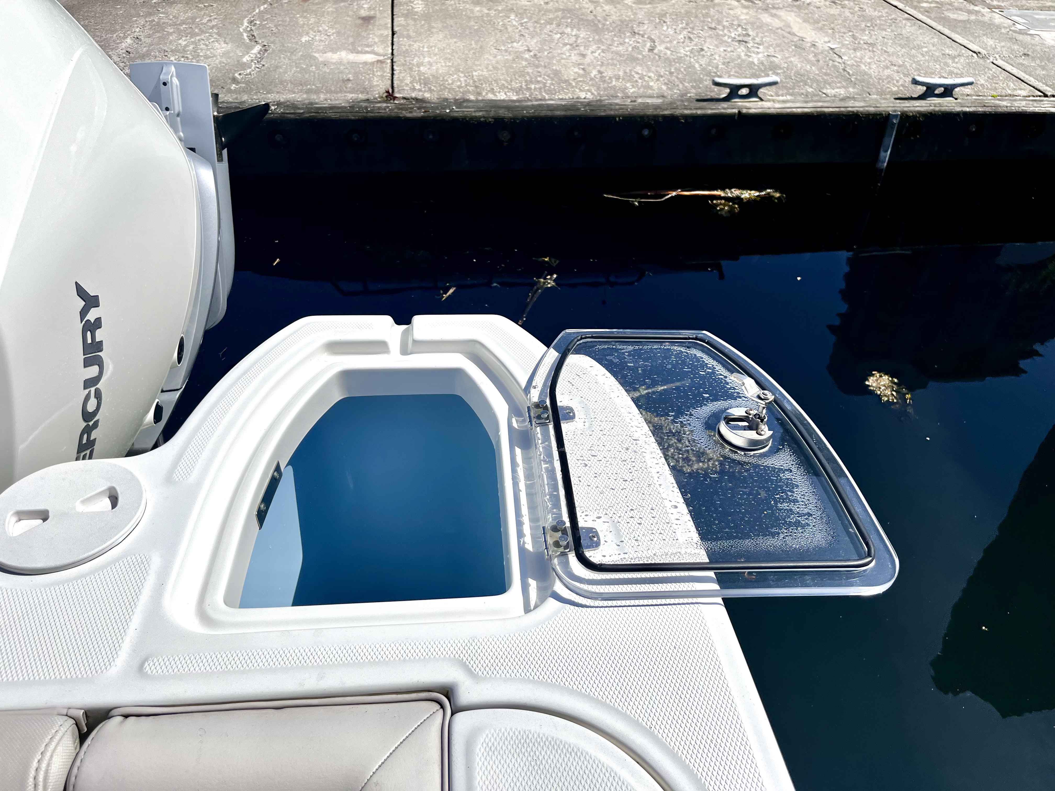 Pre-Owned 2023 Boston whaler 285 Conquest for Sale | Vancouver, BC | M&P Yacht Centre | 685961aa1b0afcba3a041cd8
