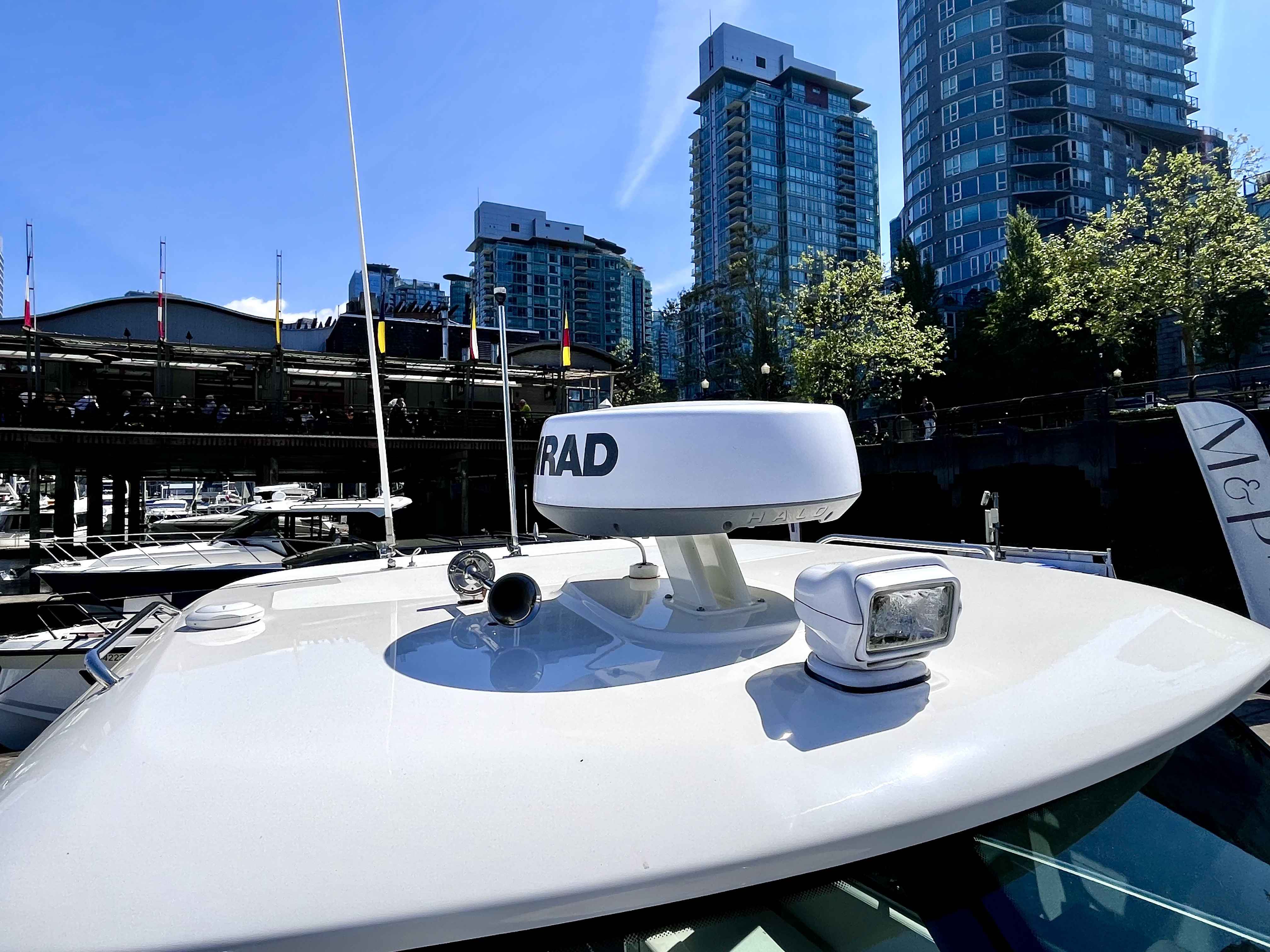 Pre-Owned 2023 Boston whaler 285 Conquest for Sale | Vancouver, BC | M&P Yacht Centre | 685961aa1b0afcba3a041cd8