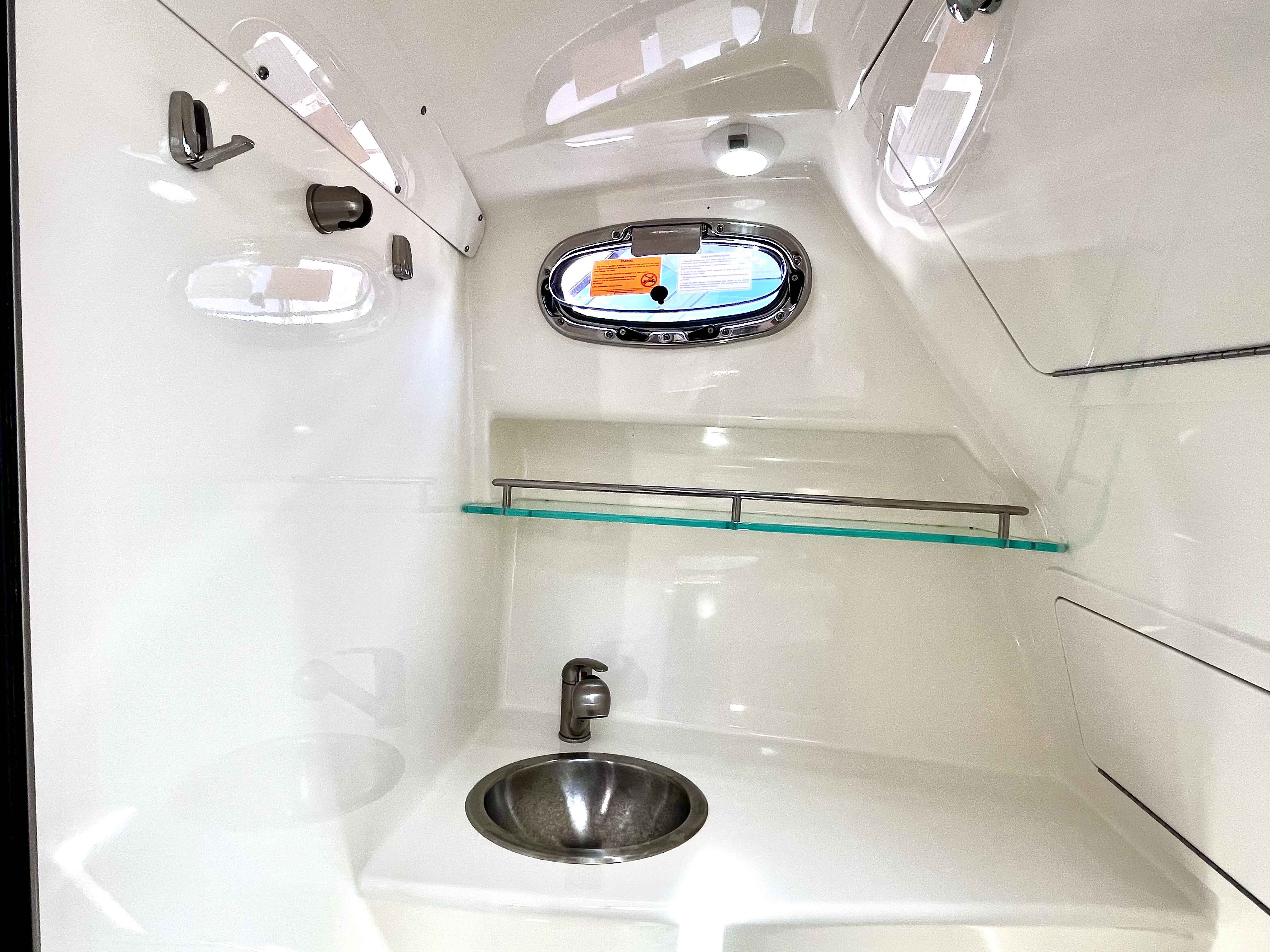 Pre-Owned 2023 Boston whaler 285 Conquest for Sale | Vancouver, BC | M&P Yacht Centre | 685961aa1b0afcba3a041cd8