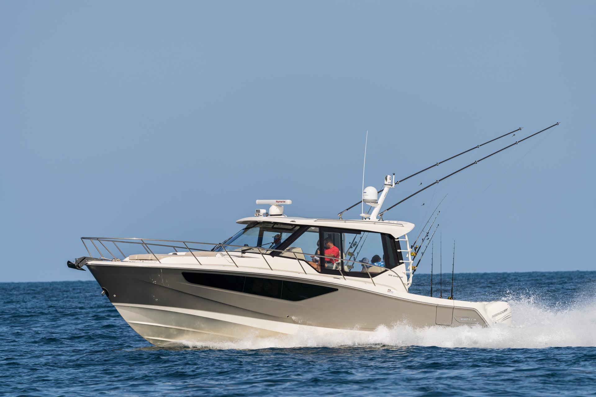 New 2027 Boston whaler 405 Conquest Pilothouse for Sale | Vancouver, BC | M&P Yacht Centre | 6a17d0f751d795aab70d935e