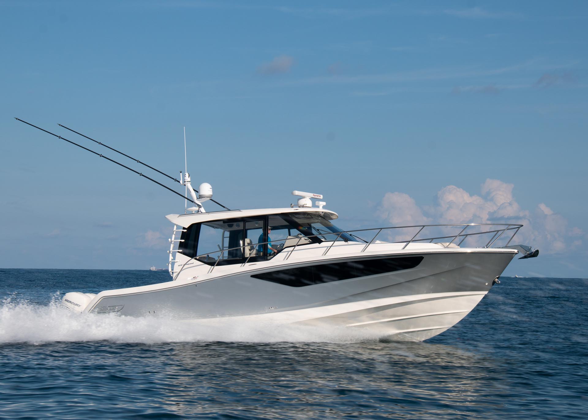 New 2027 Boston whaler 405 Conquest Pilothouse for Sale | Vancouver, BC | M&P Yacht Centre | 6a17d0f751d795aab70d935e
