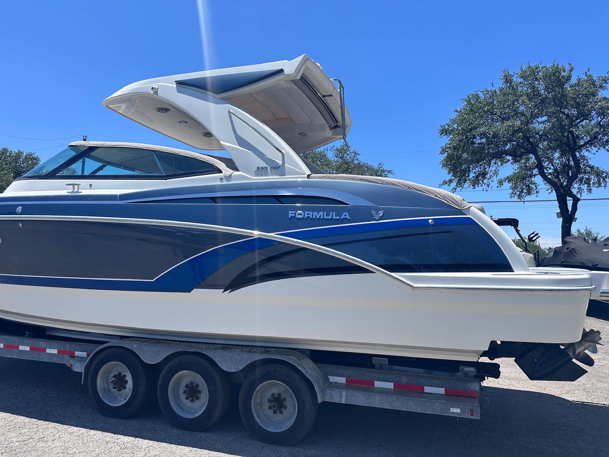 dummy-boat-img