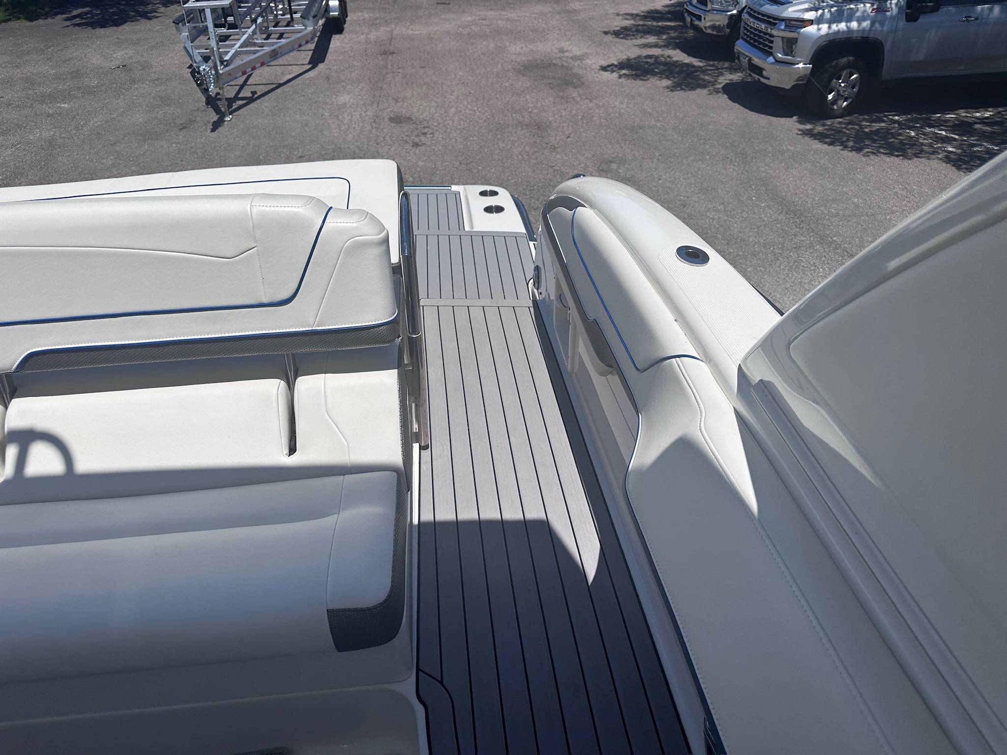 dummy-boat-img