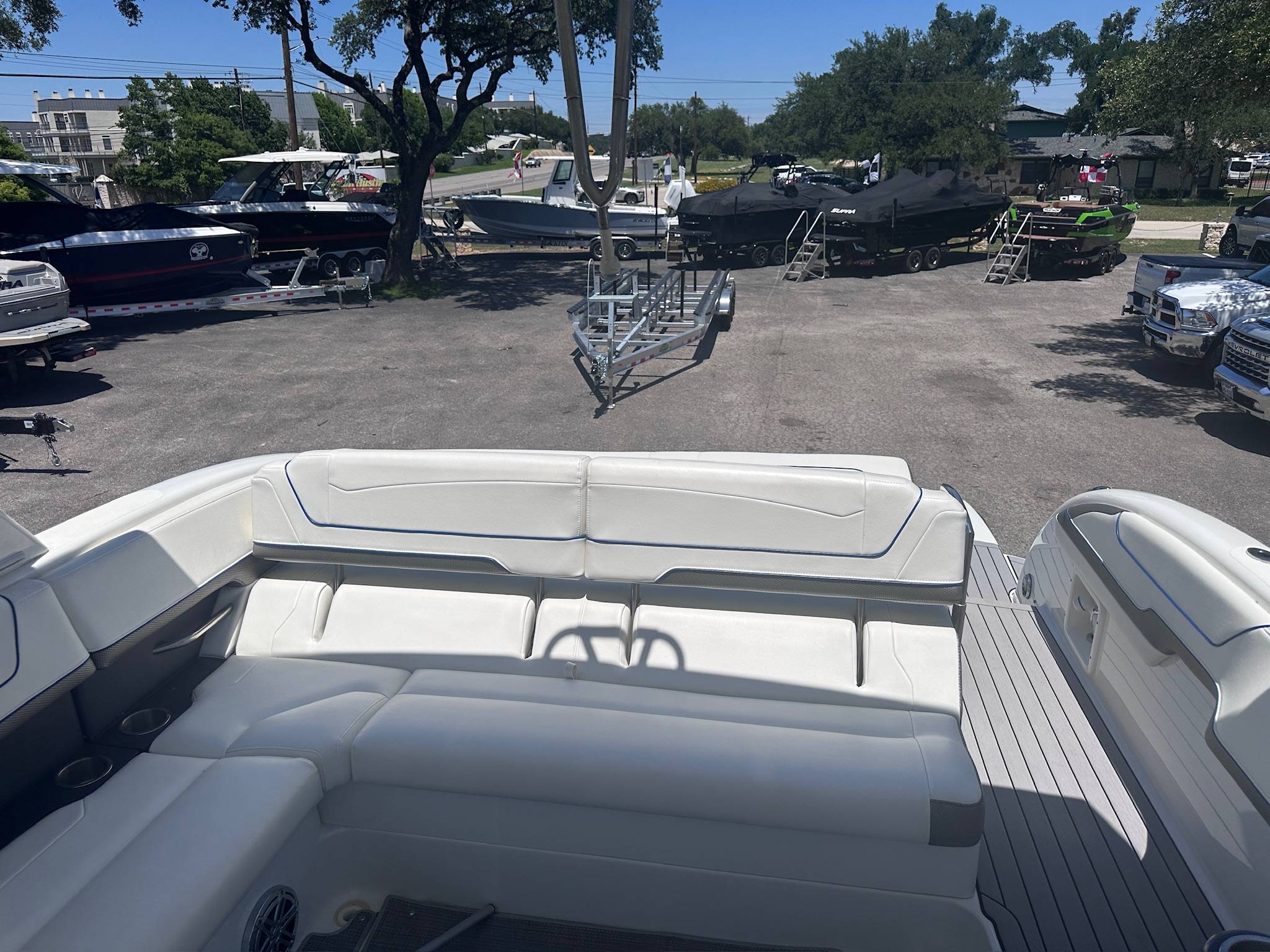 dummy-boat-img