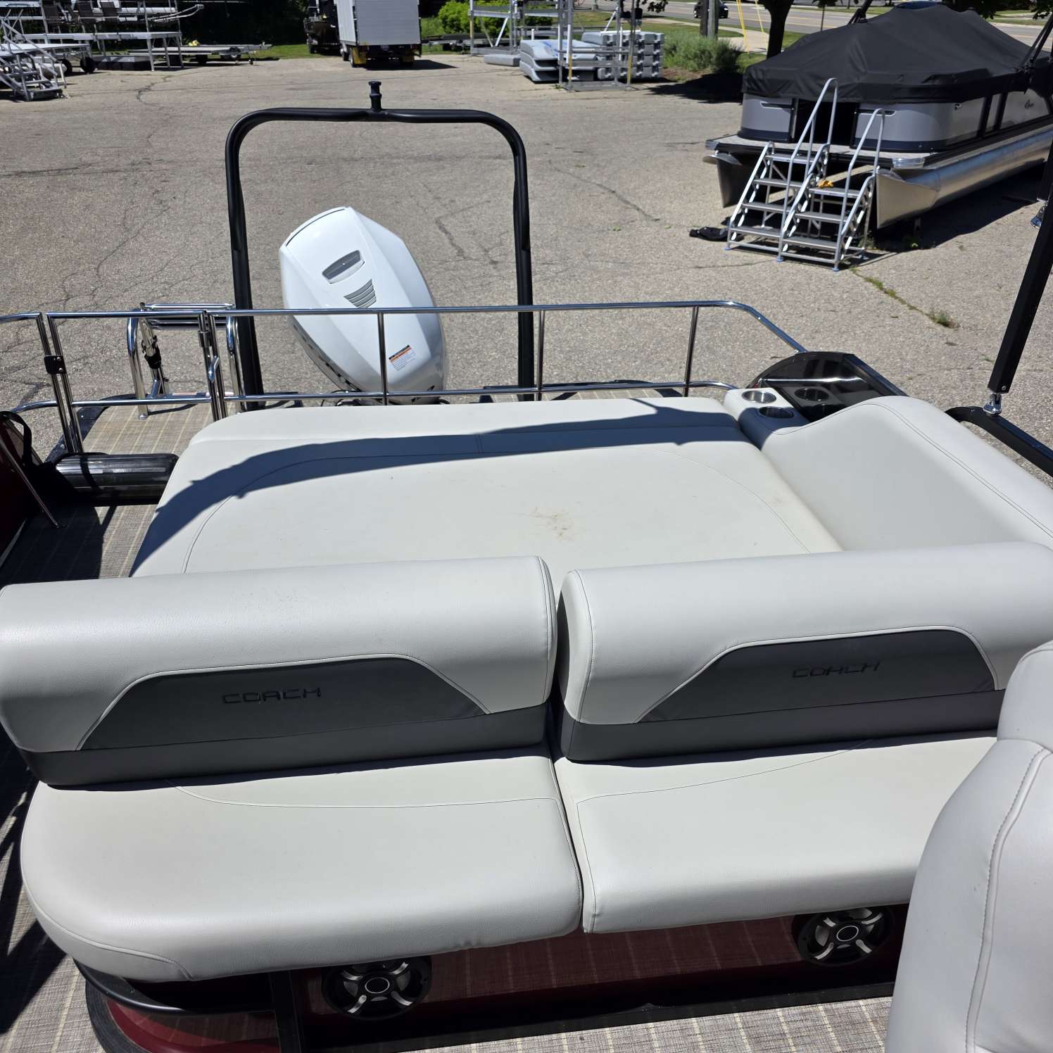 dummy-boat-img