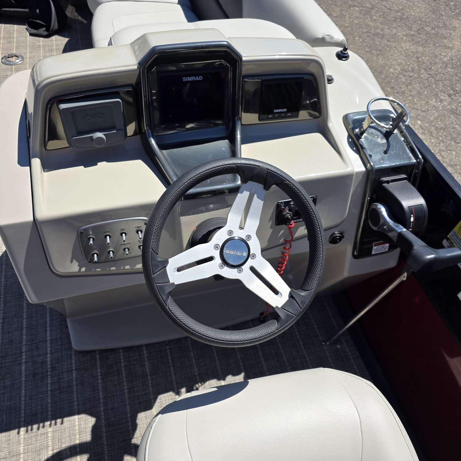 dummy-boat-img
