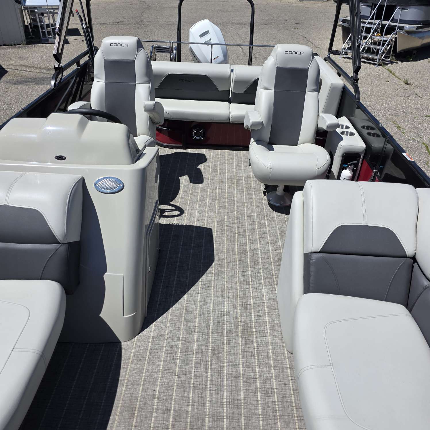 dummy-boat-img